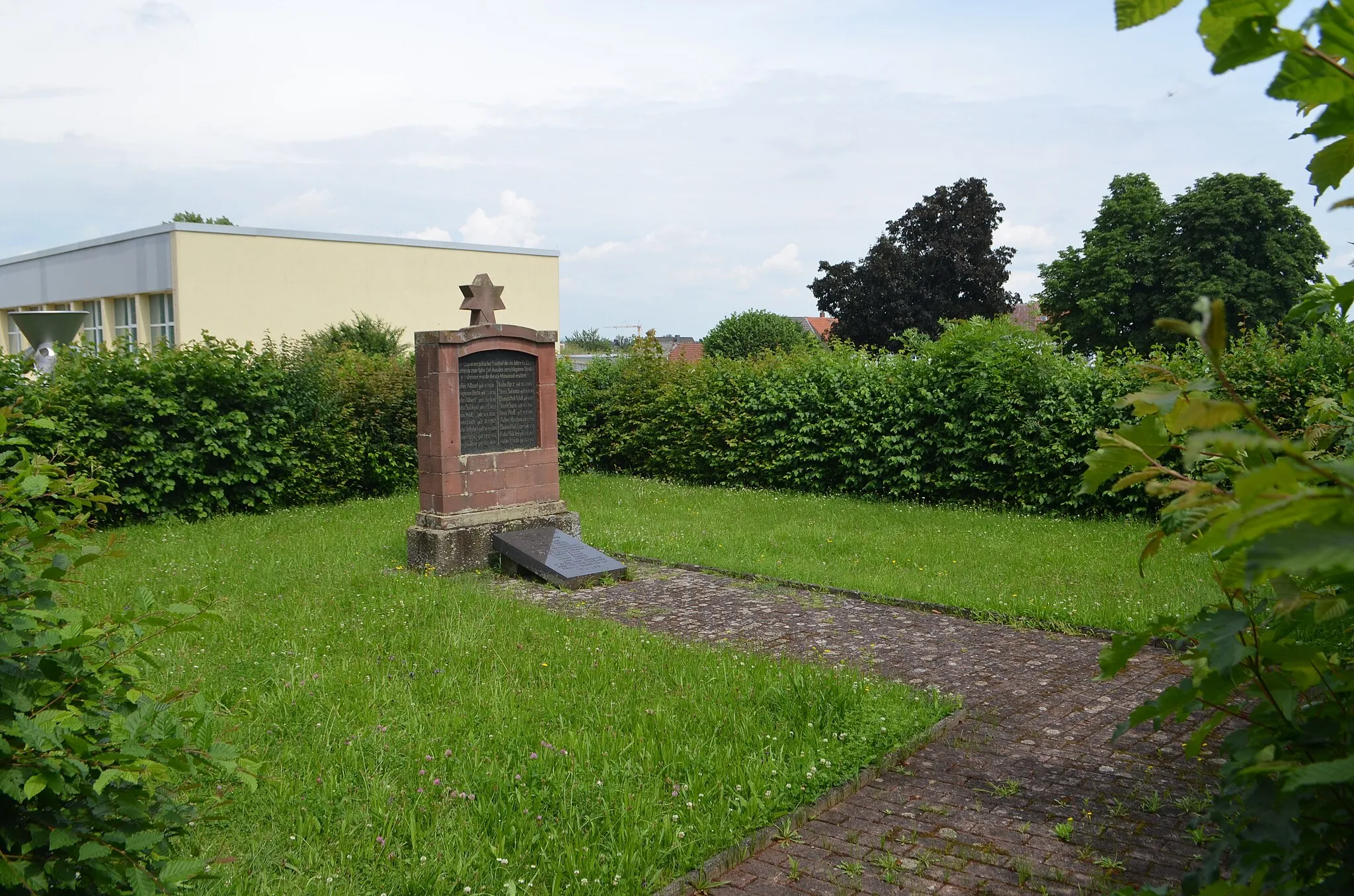 Photo showing: Nieder-Florstadt, jüdischer Friedhof