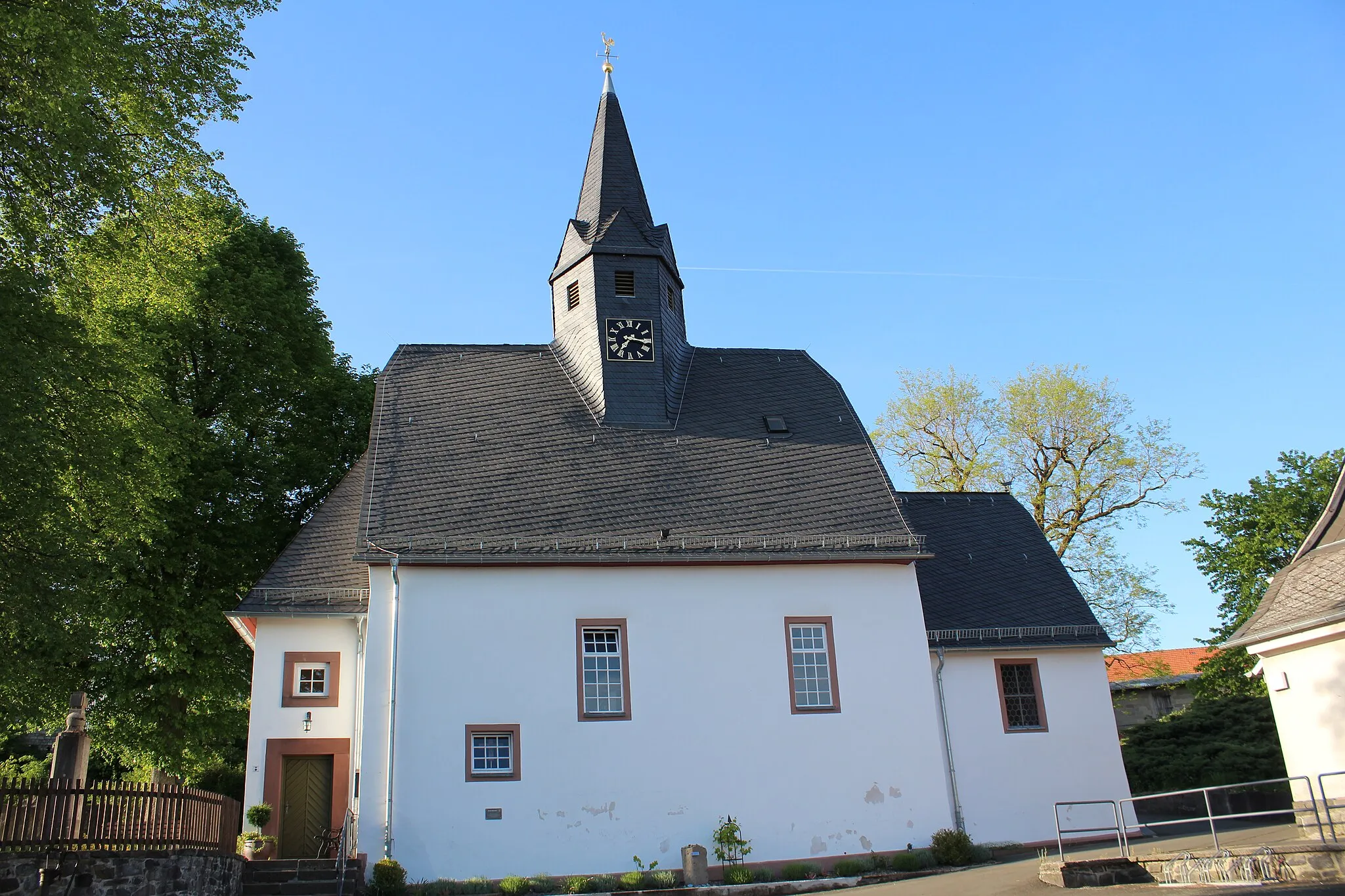 Photo showing: Evangelische Kirche Atzenhain, Mücke, Hessen, Deutschland