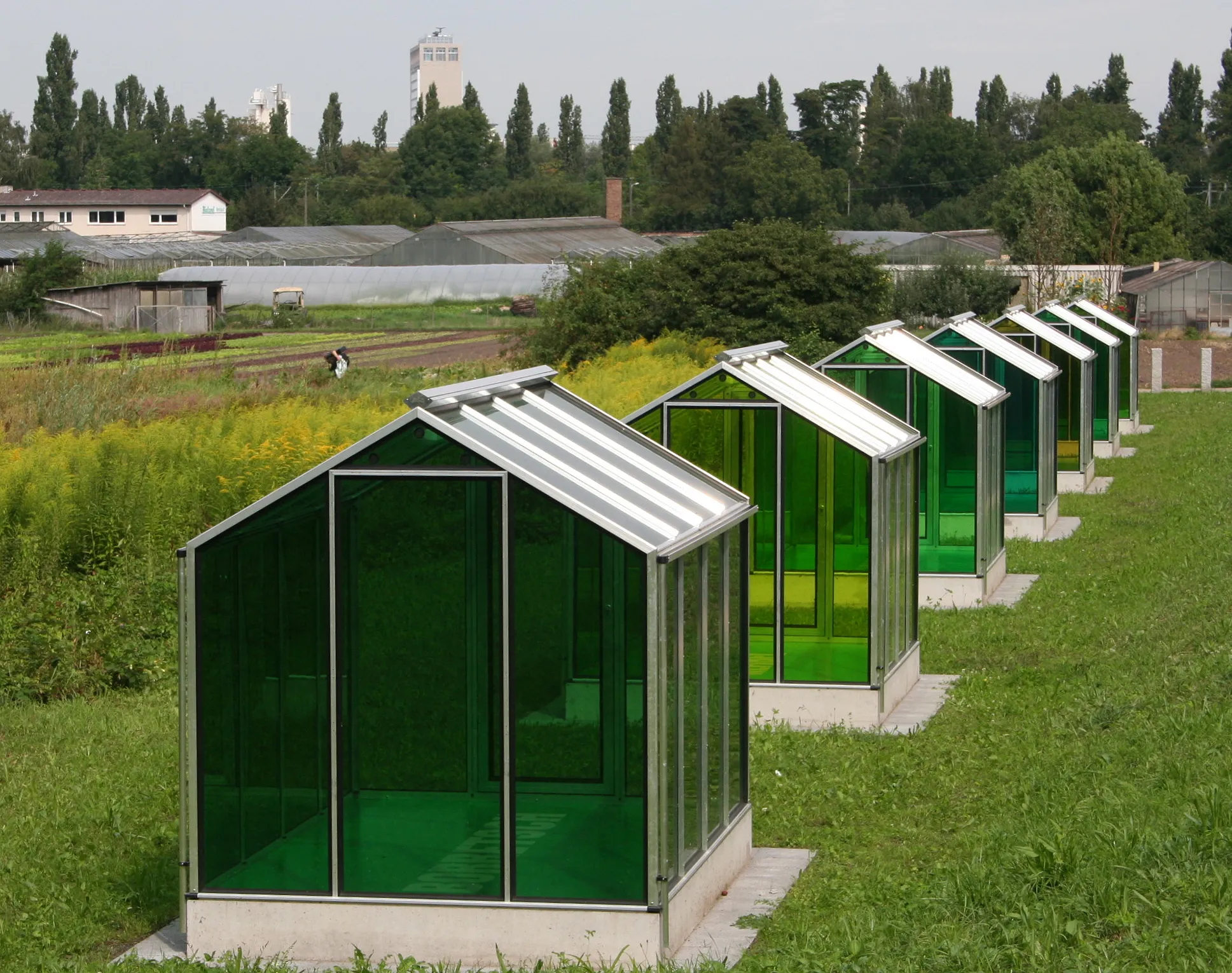 Photo showing: A monument for Green Sauce made by german artist Olga Schulz in the district Oberrad of Frankfurt am Main in Germany.