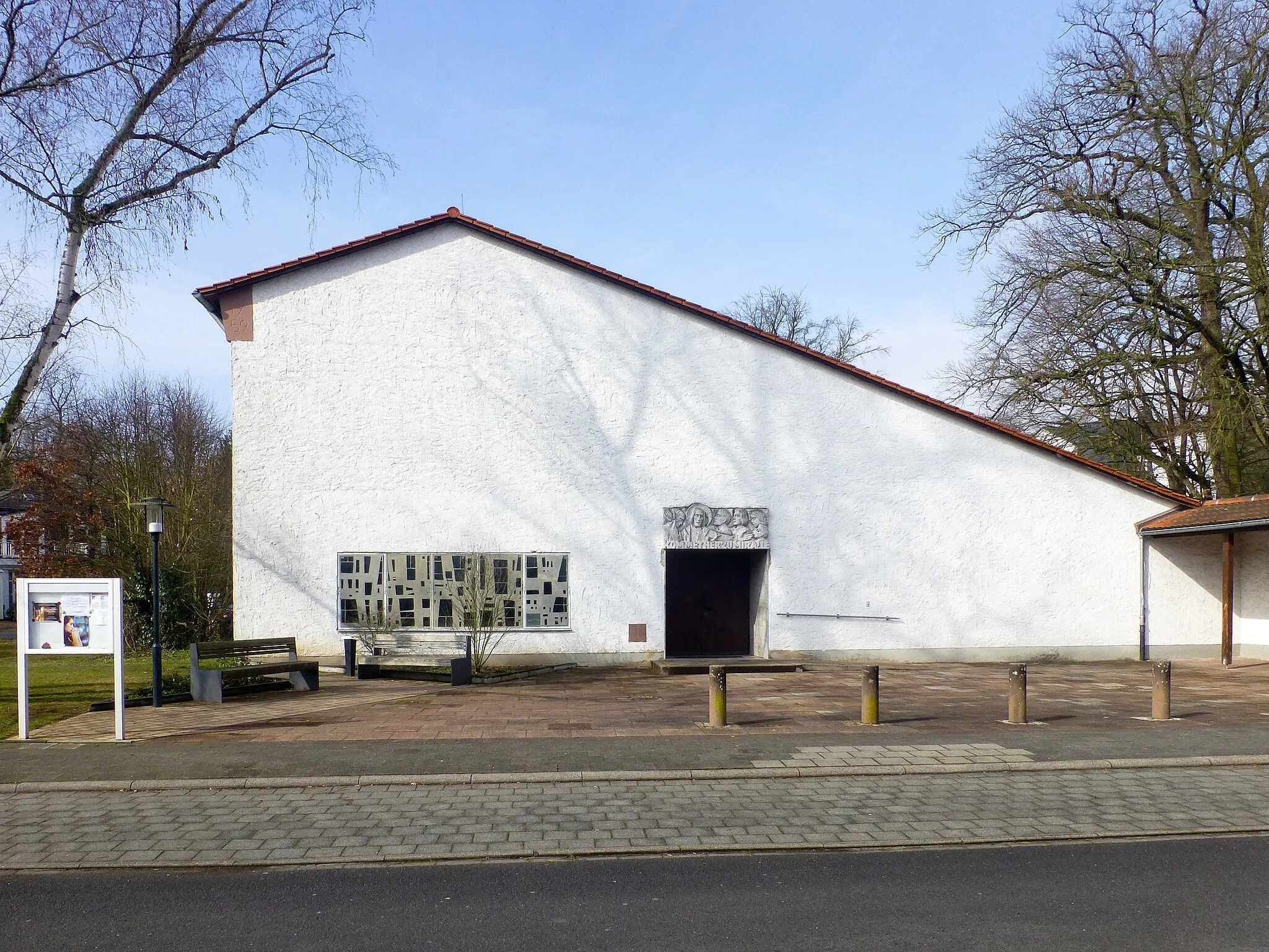 Photo showing: Evangelische Kirche in Buchschlag; Kirchengebäude