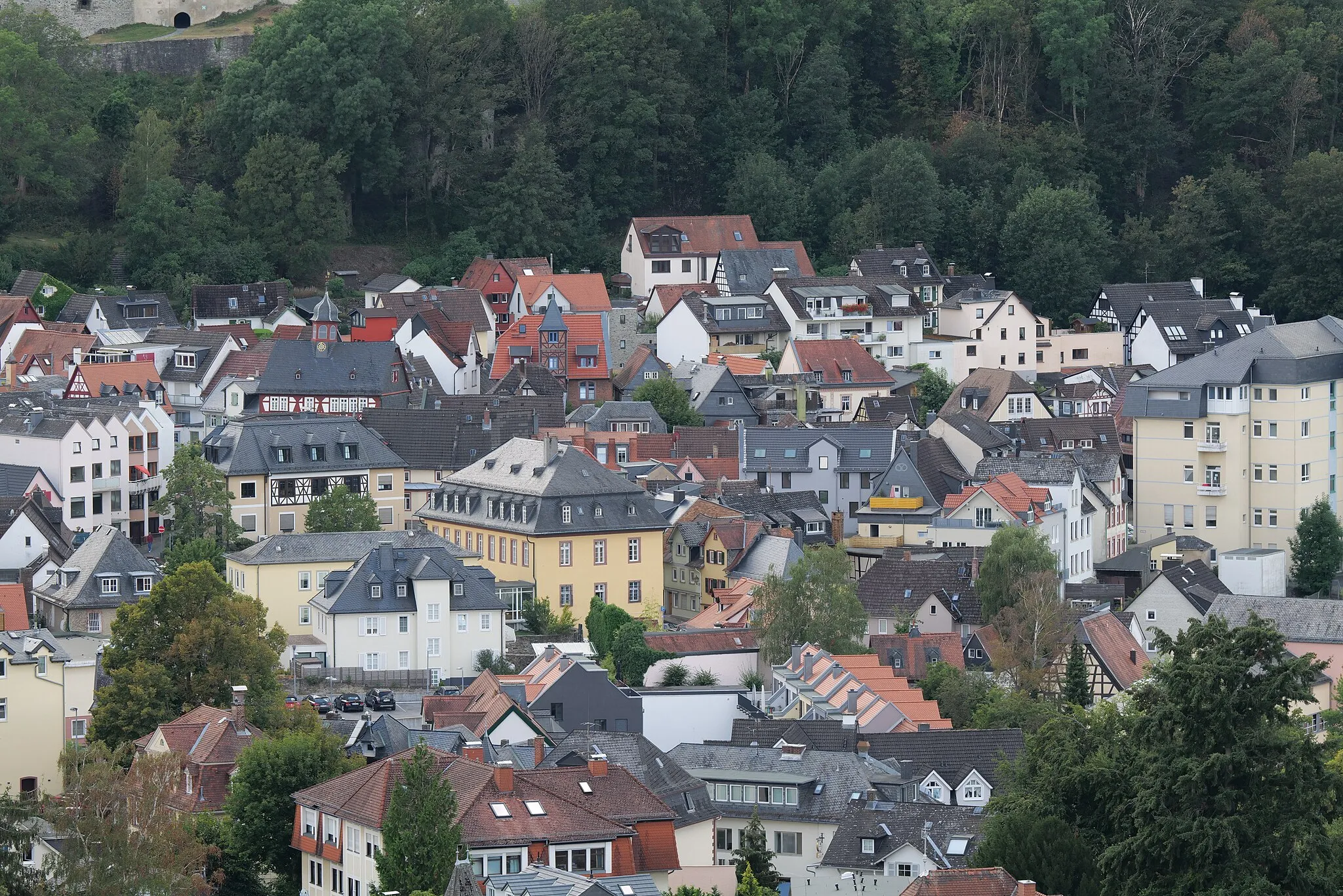 Photo showing: Blick vom Hildablick Aussichtspunkt am Burghain Falkenstein am 18. August 2020.