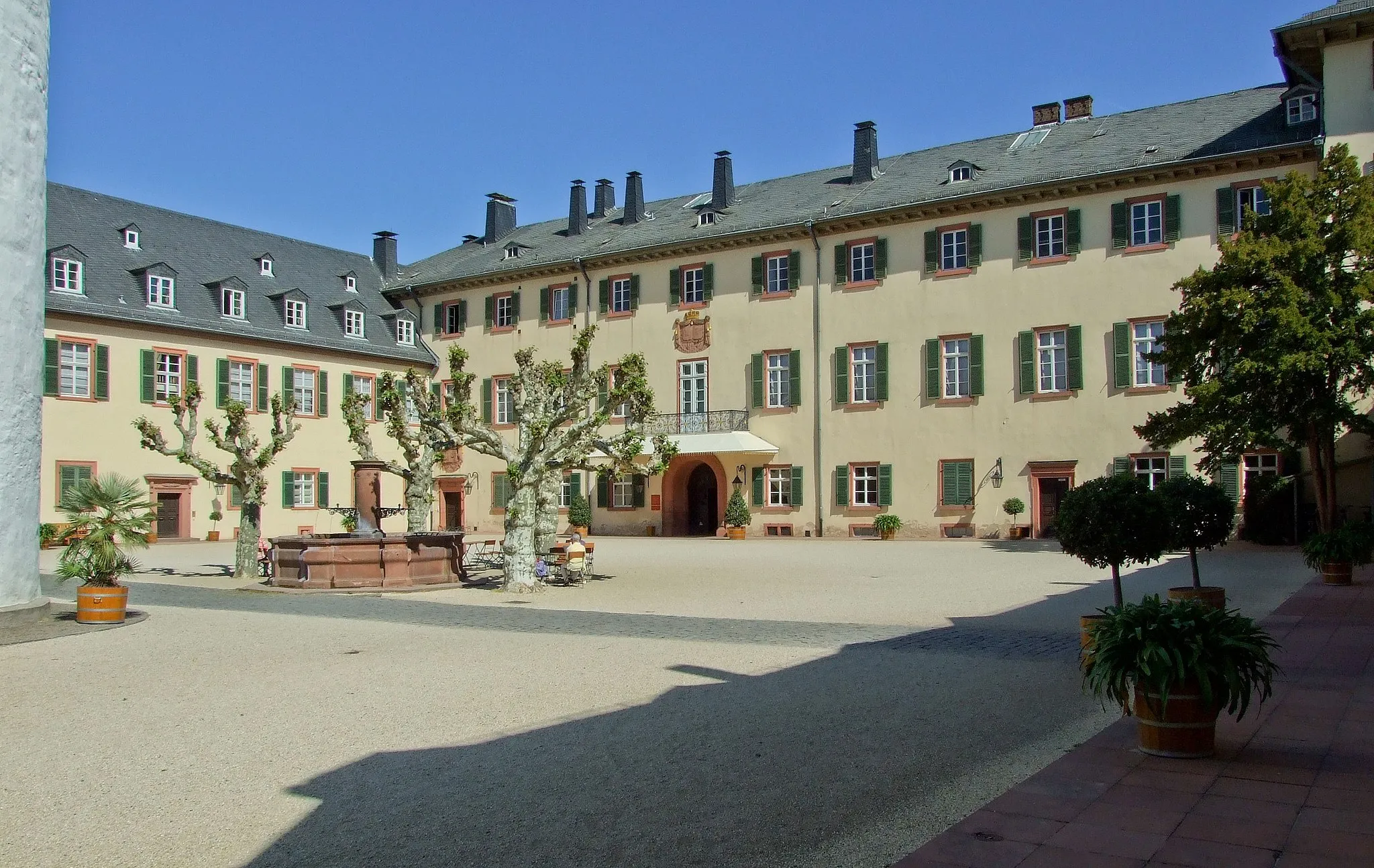 Photo showing: Schloss in Bad Homburg, 2. Hof.