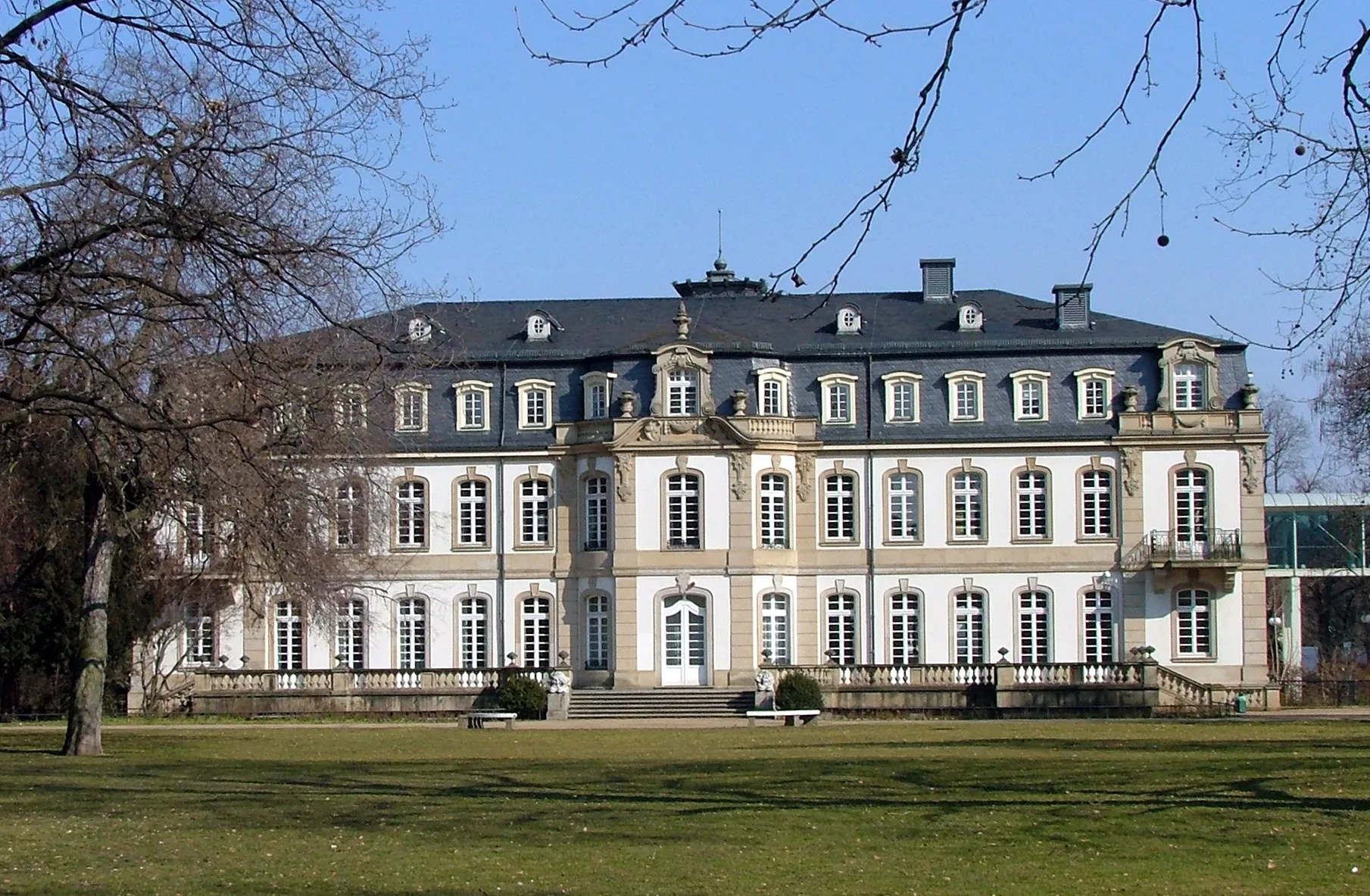 Photo showing: Büsing Palais in Offenbach, Aussenansicht