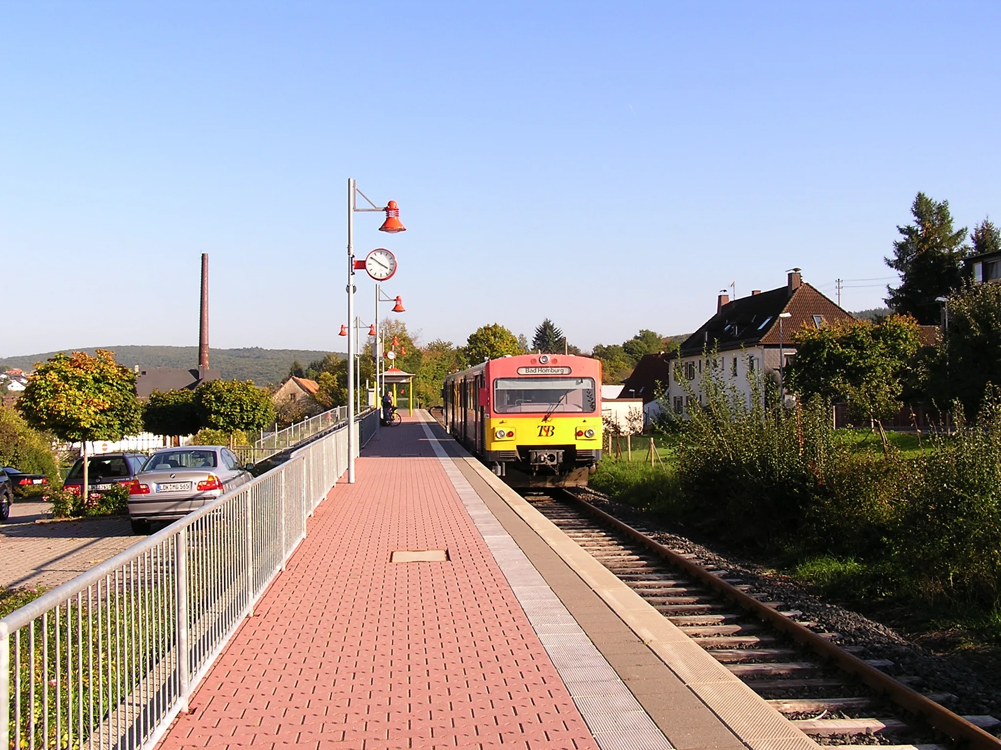 Photo showing: VT 2E in the station Waldsolms-Brandoberndorf, terminal stop of the Taunusbahn.