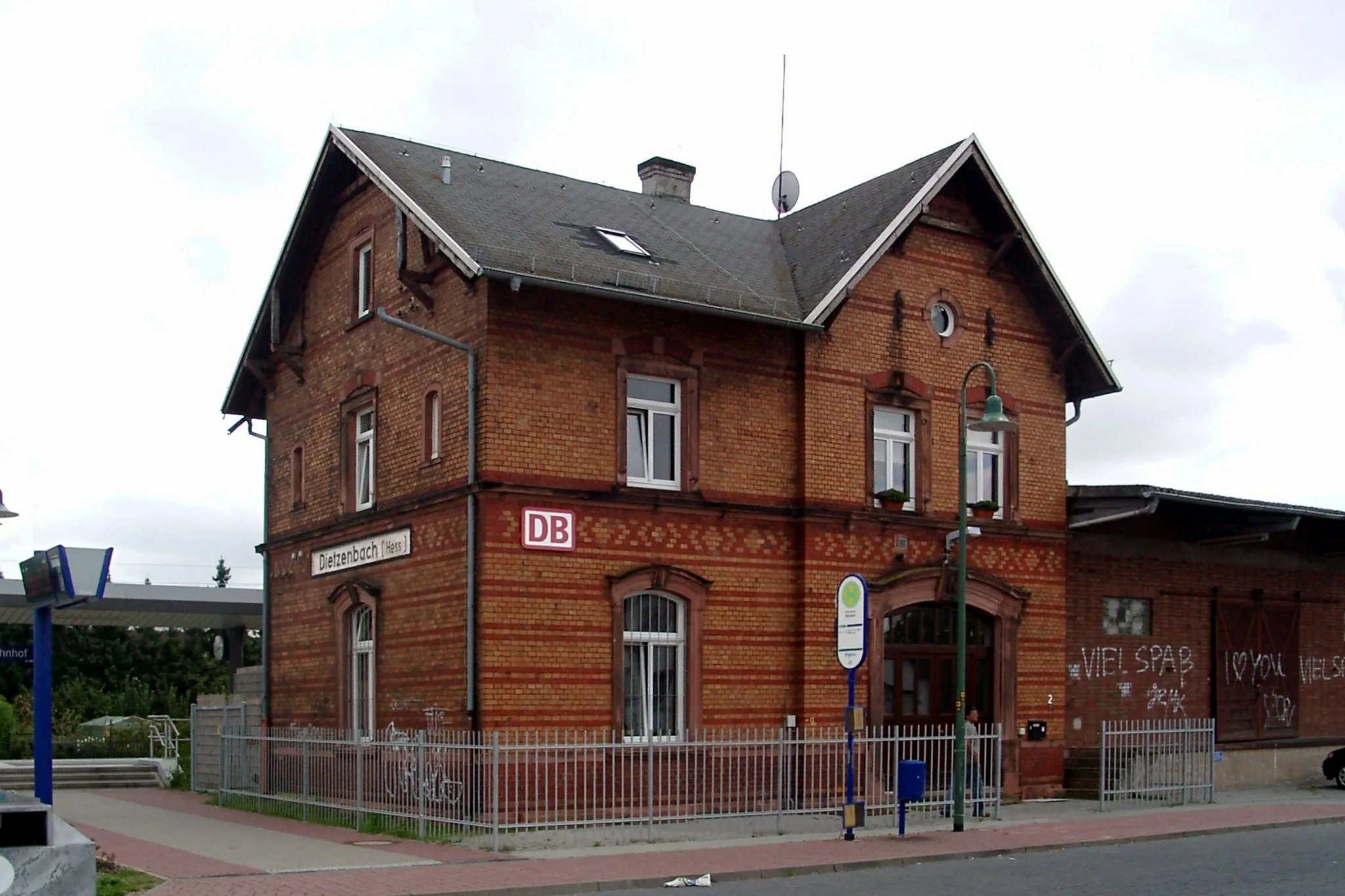Photo showing: Dietzenbach, train station