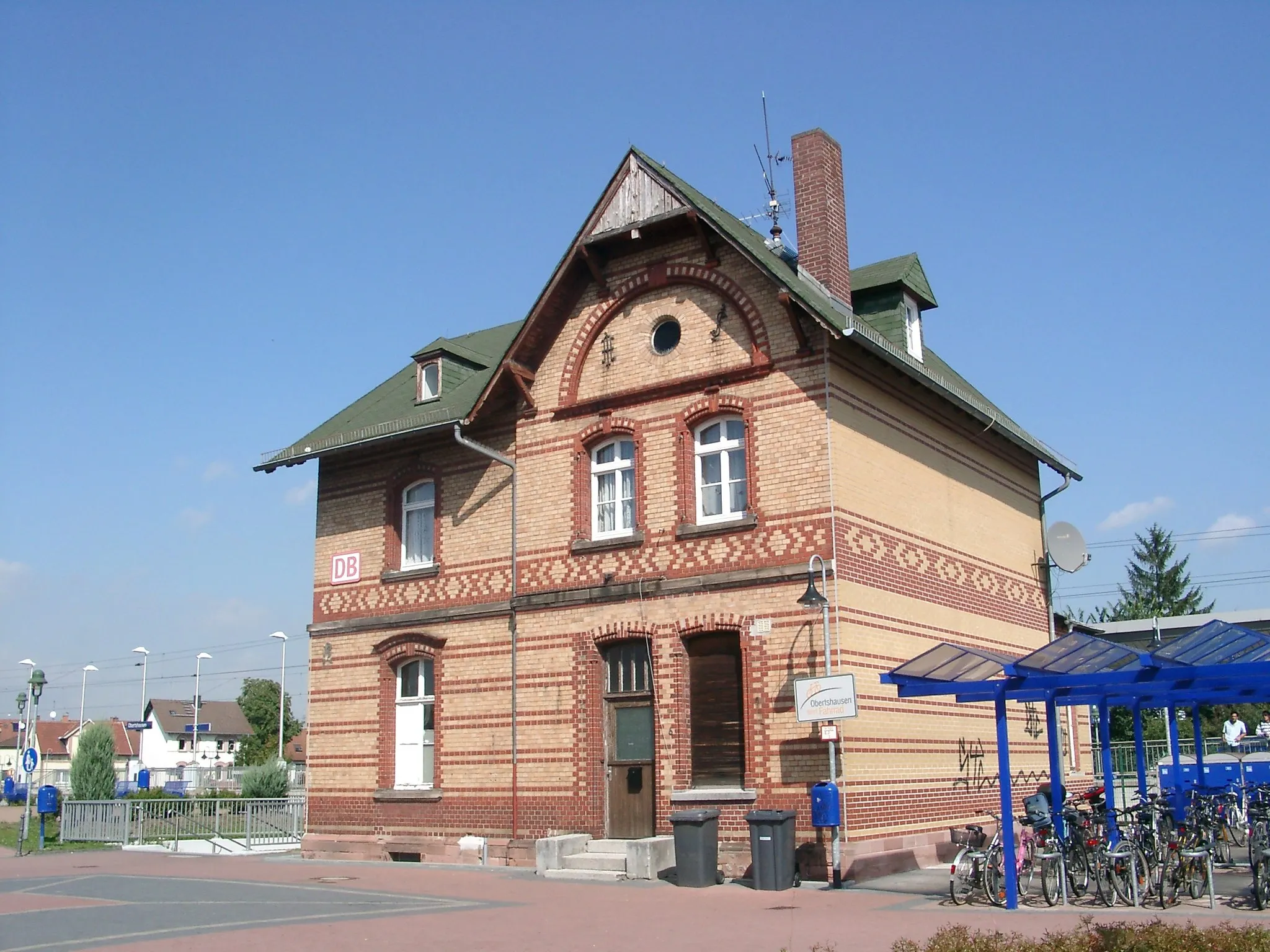 Photo showing: Bahnhof Obertshausen