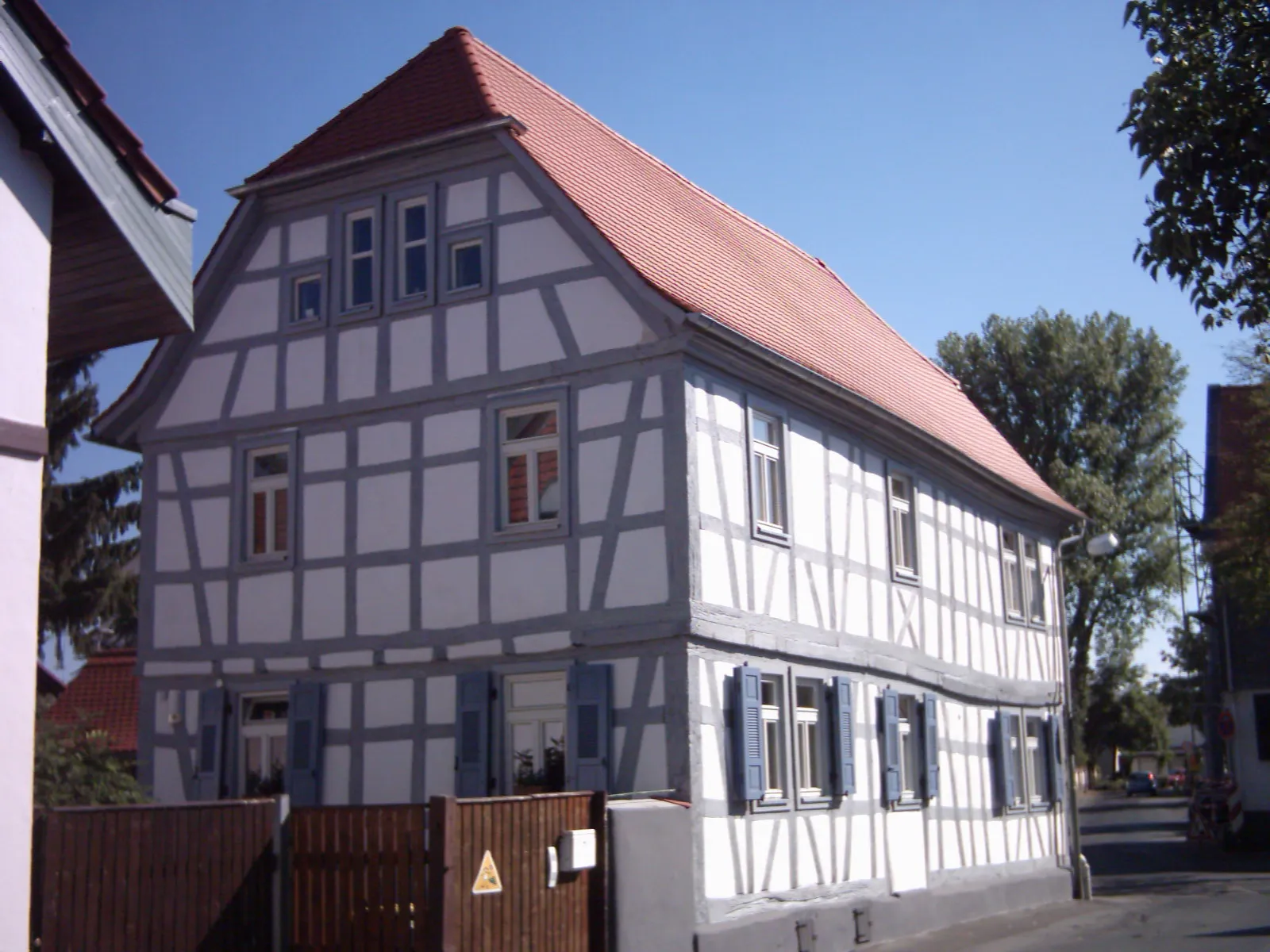 Photo showing: historical timber framed house in Offenbach-Bieber