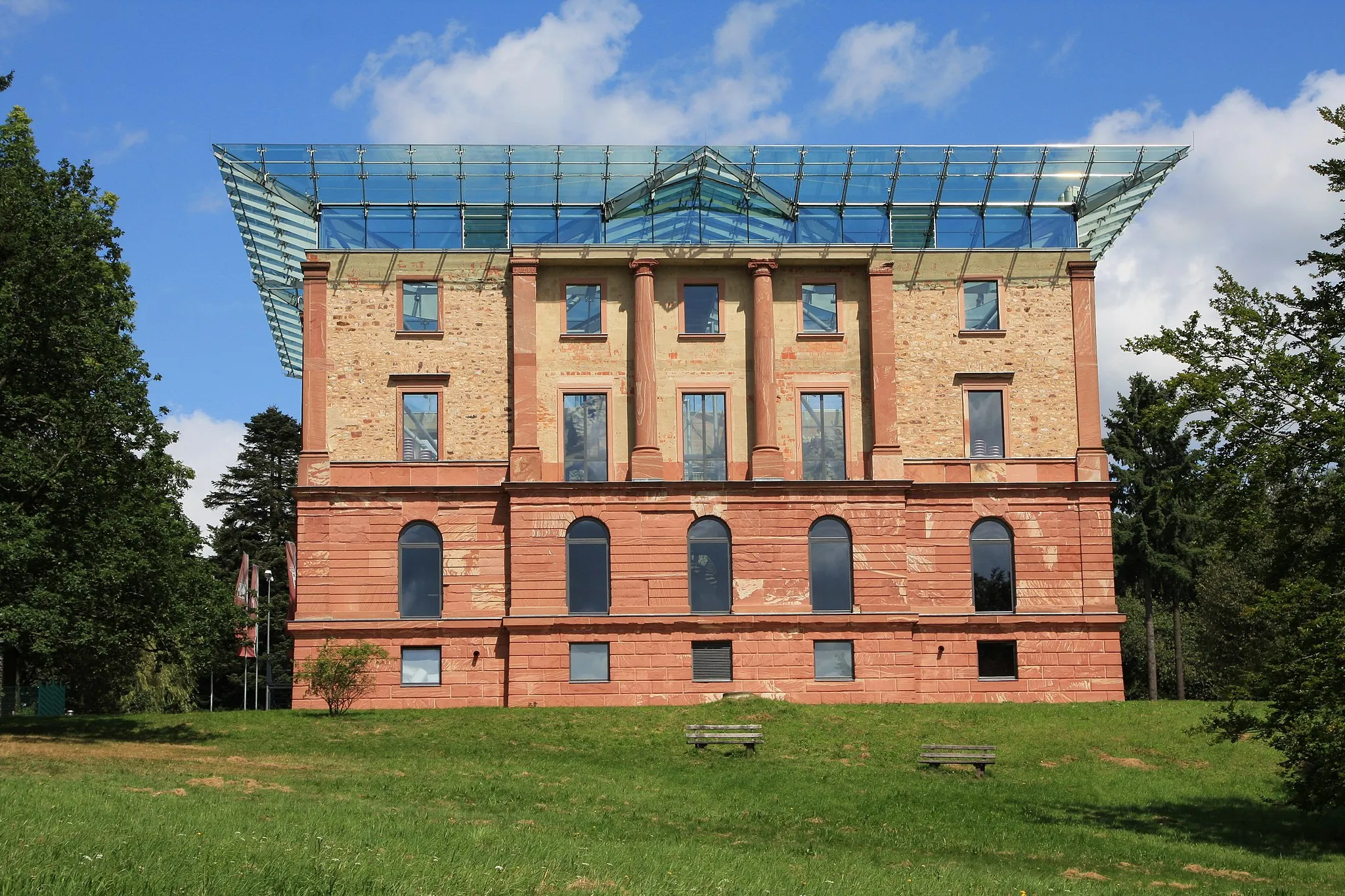 Photo showing: Jagdschloss Platte