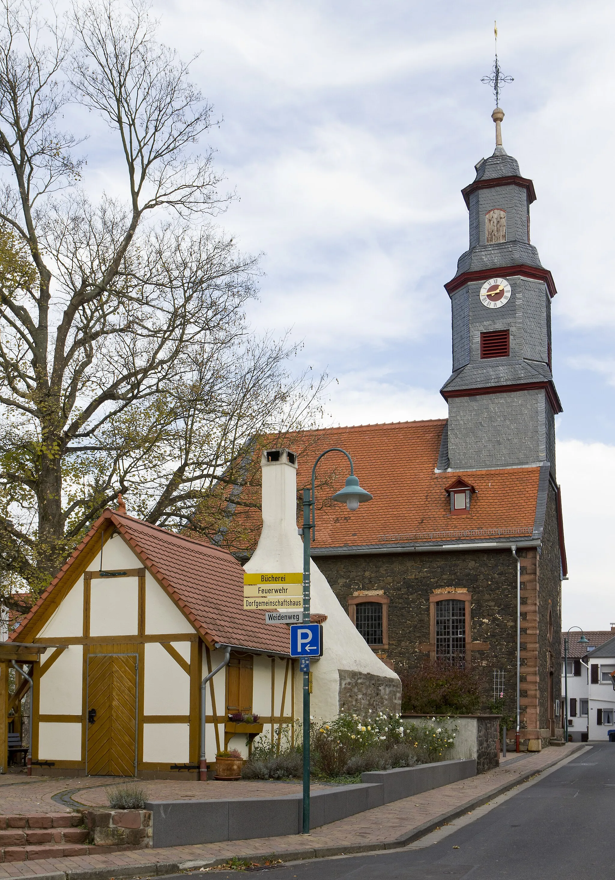 Photo showing: Schöneck (Hessen), Ortsteil Oberdorfelden, evangelische Kirche