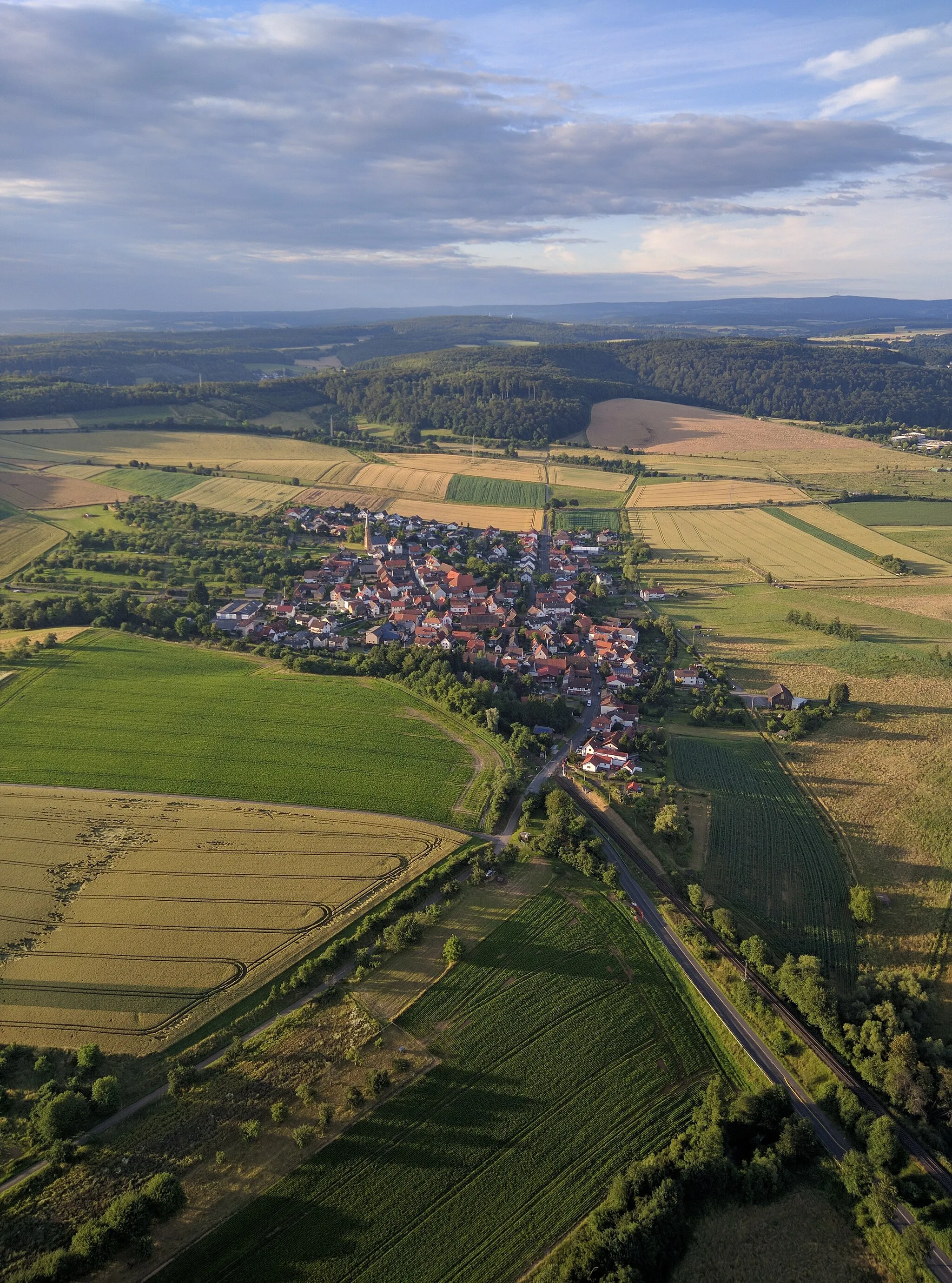 Photo showing: Aerial view of Effolderbach from the southern direction (Viewing angle 11° mag. alignment) at an altitude of 360m above sea level.