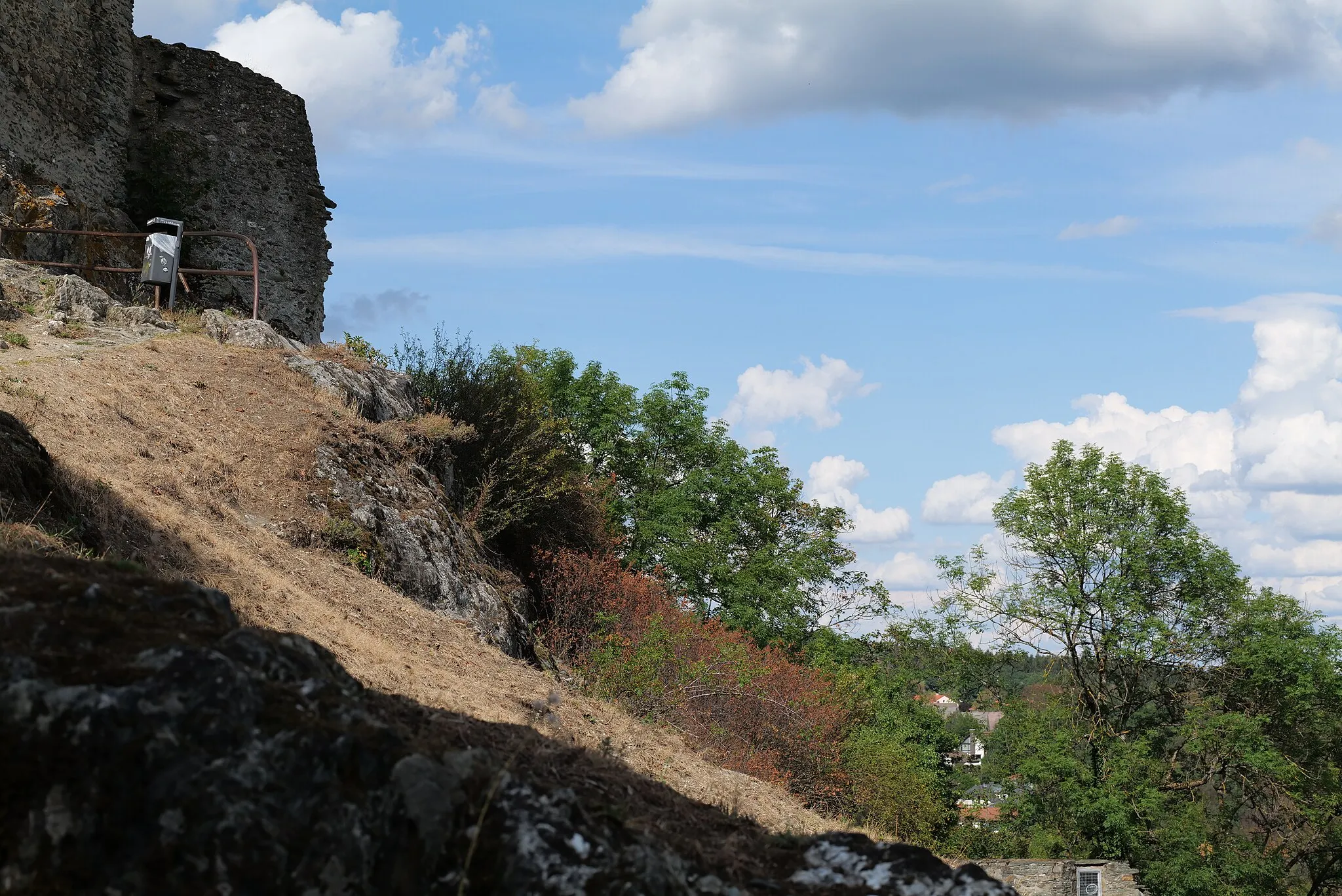 Photo showing: Burg Falkenstein im Taunus am 18. August 2020.