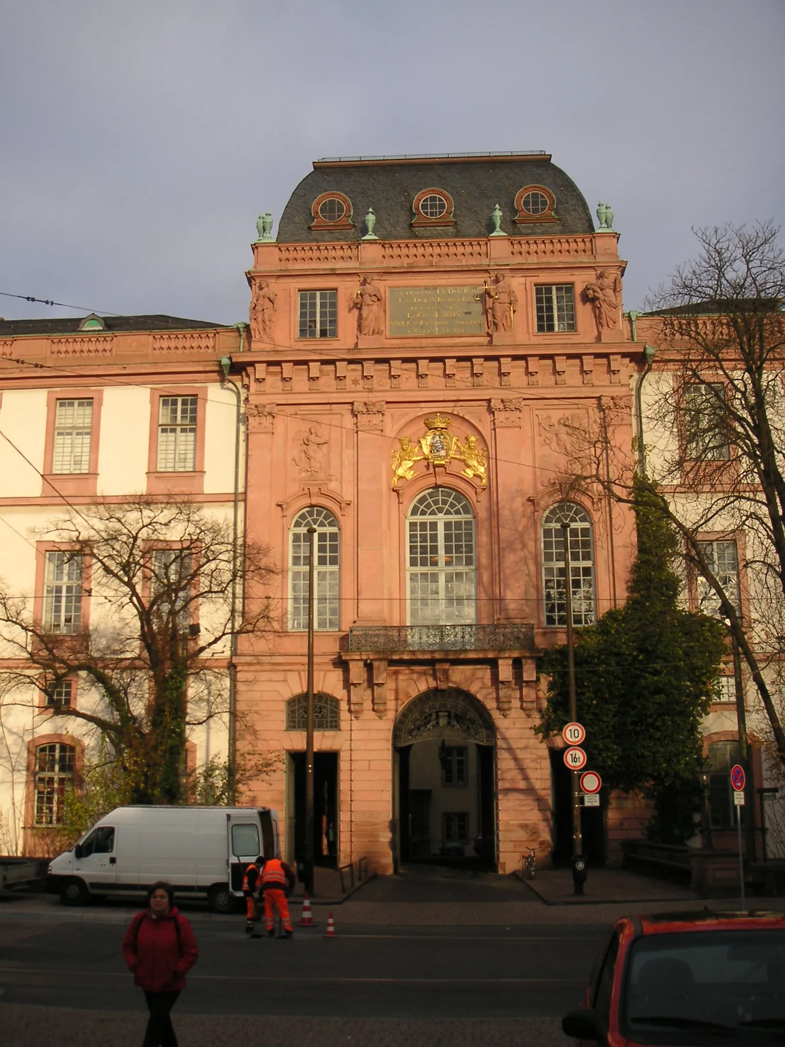 Photo showing: Residenzschloss Darmstadt