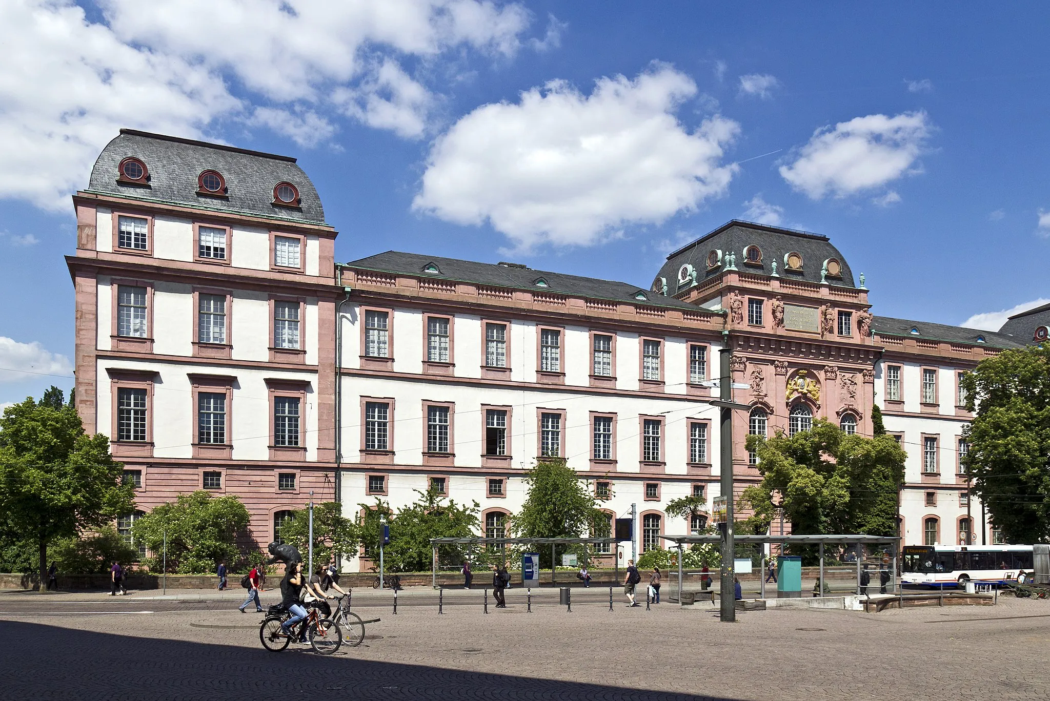 Photo showing: Darmstadt, Residenzschloss