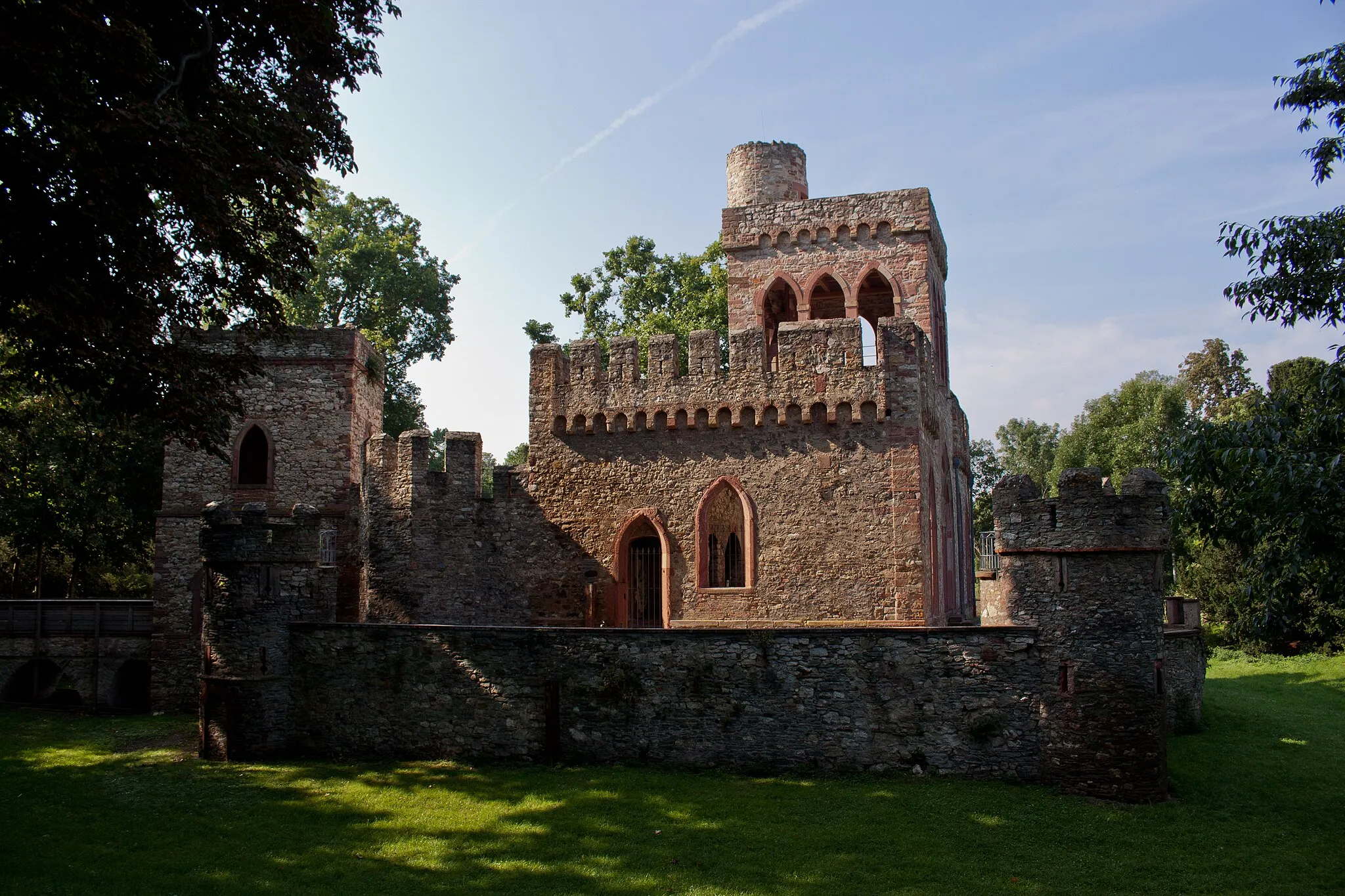 Photo showing: North facade of Mosburg Biebrich.