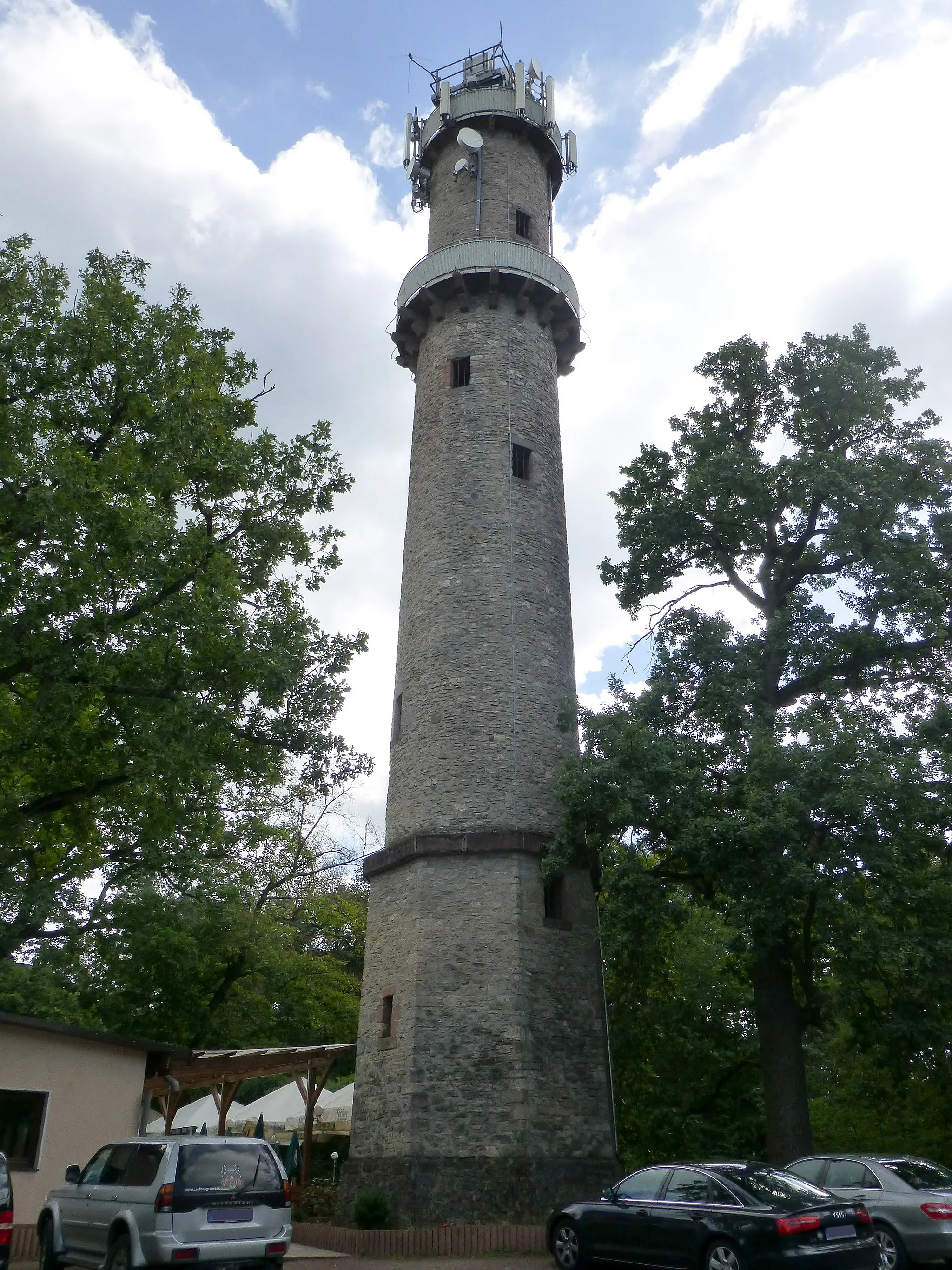 Photo showing: Buchbergturm, Blick vom Parkplatz ostwärts