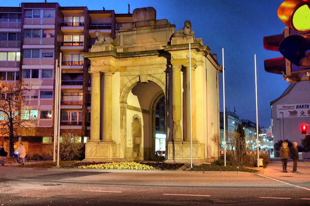 Photo showing: Speyerer Tor in Frankenthal.