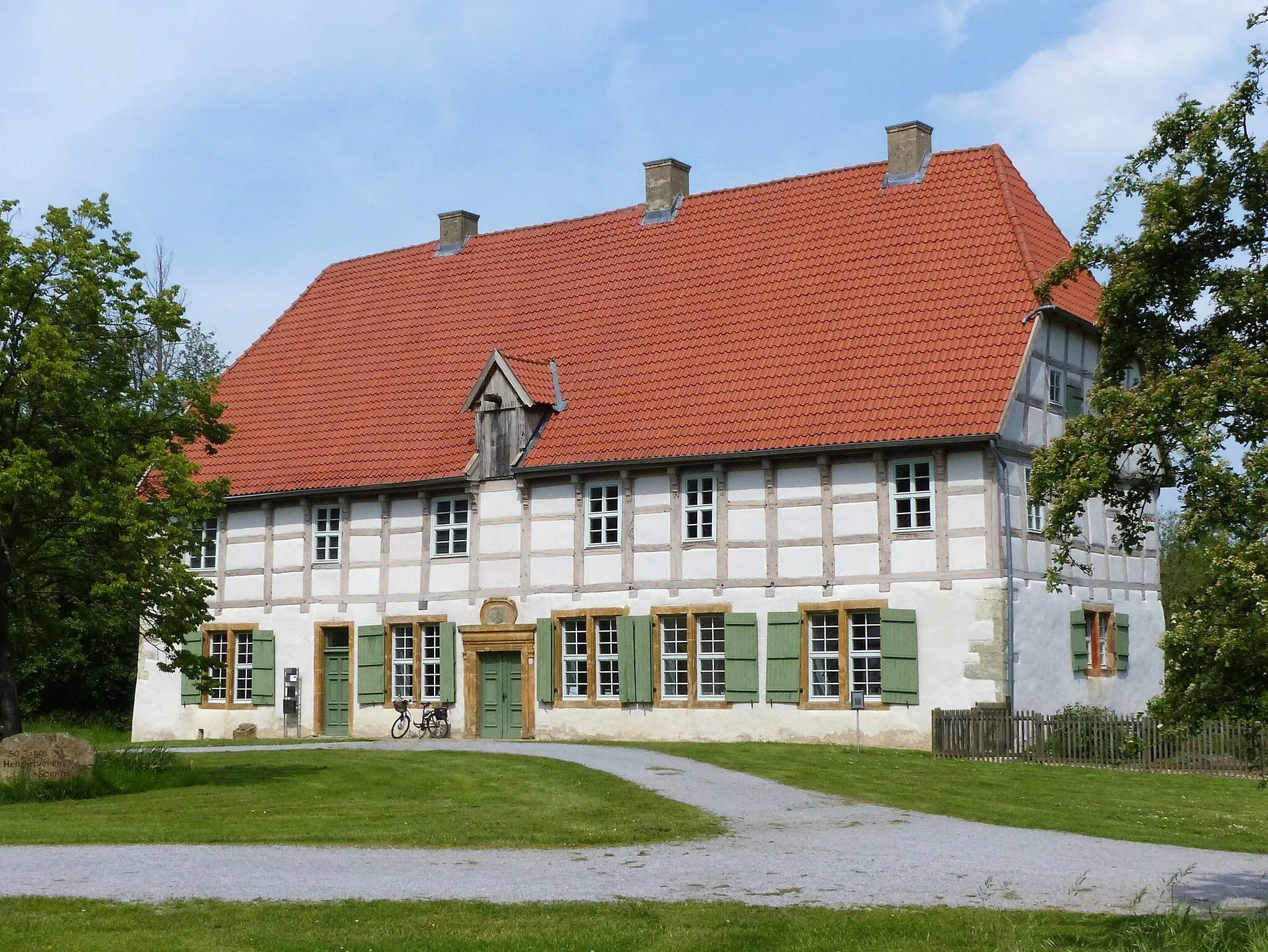 Photo showing: Herrenhaus der Werbrug Spenge, Zustand 2019