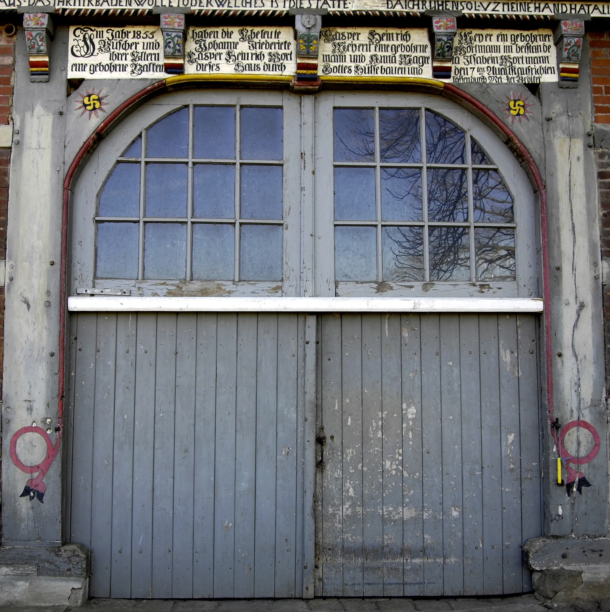 Photo showing: Torbogen im Fachwerkhof Meyer in Bünde-Werfen