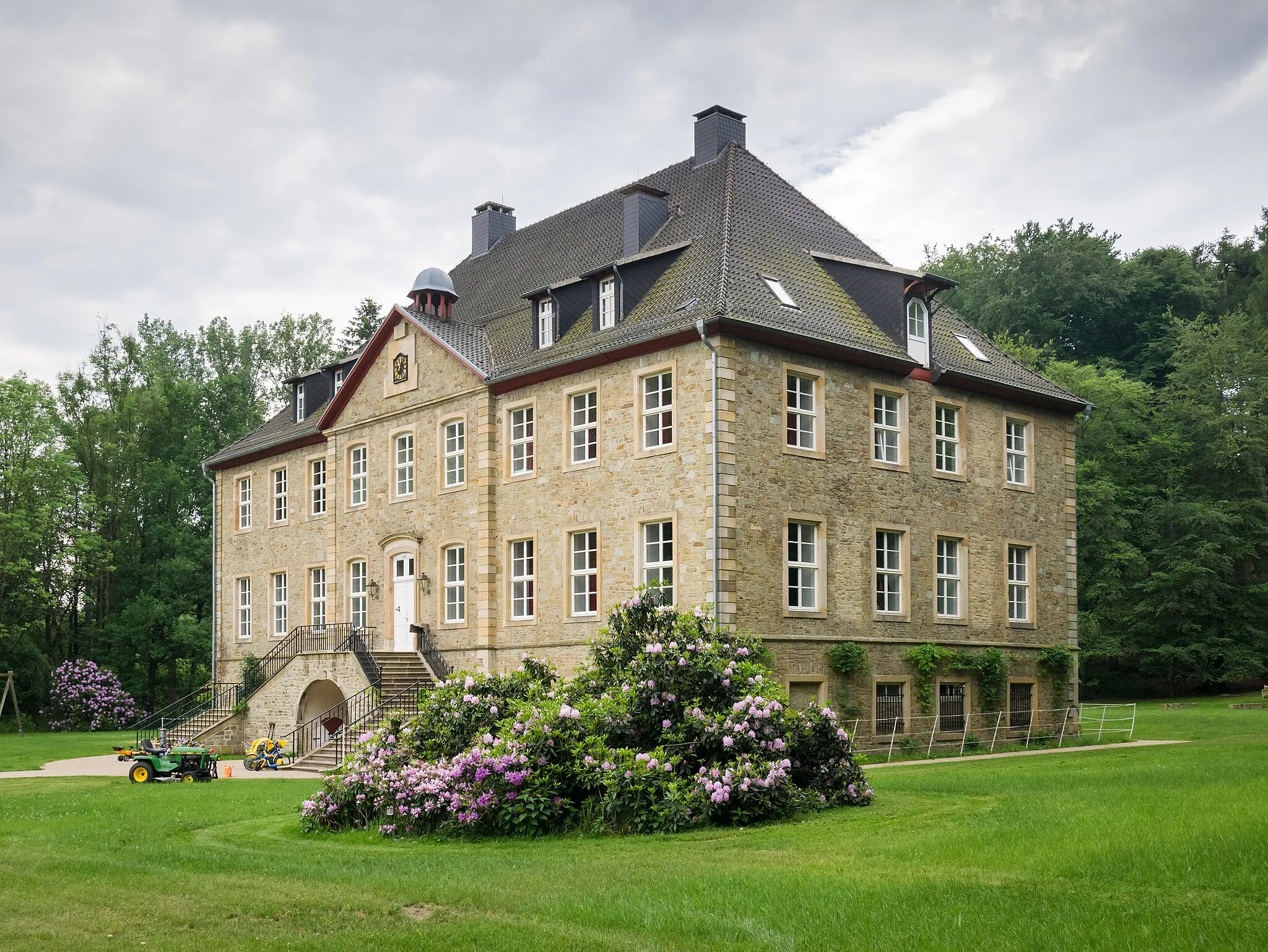 Photo showing: Krebsburg Manor. Ostercappeln, Osnabrück Land, Lower Saxony, Germany
