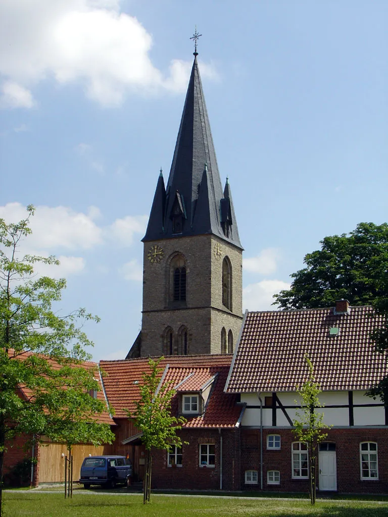 Photo showing: Kirchturm in Greffen