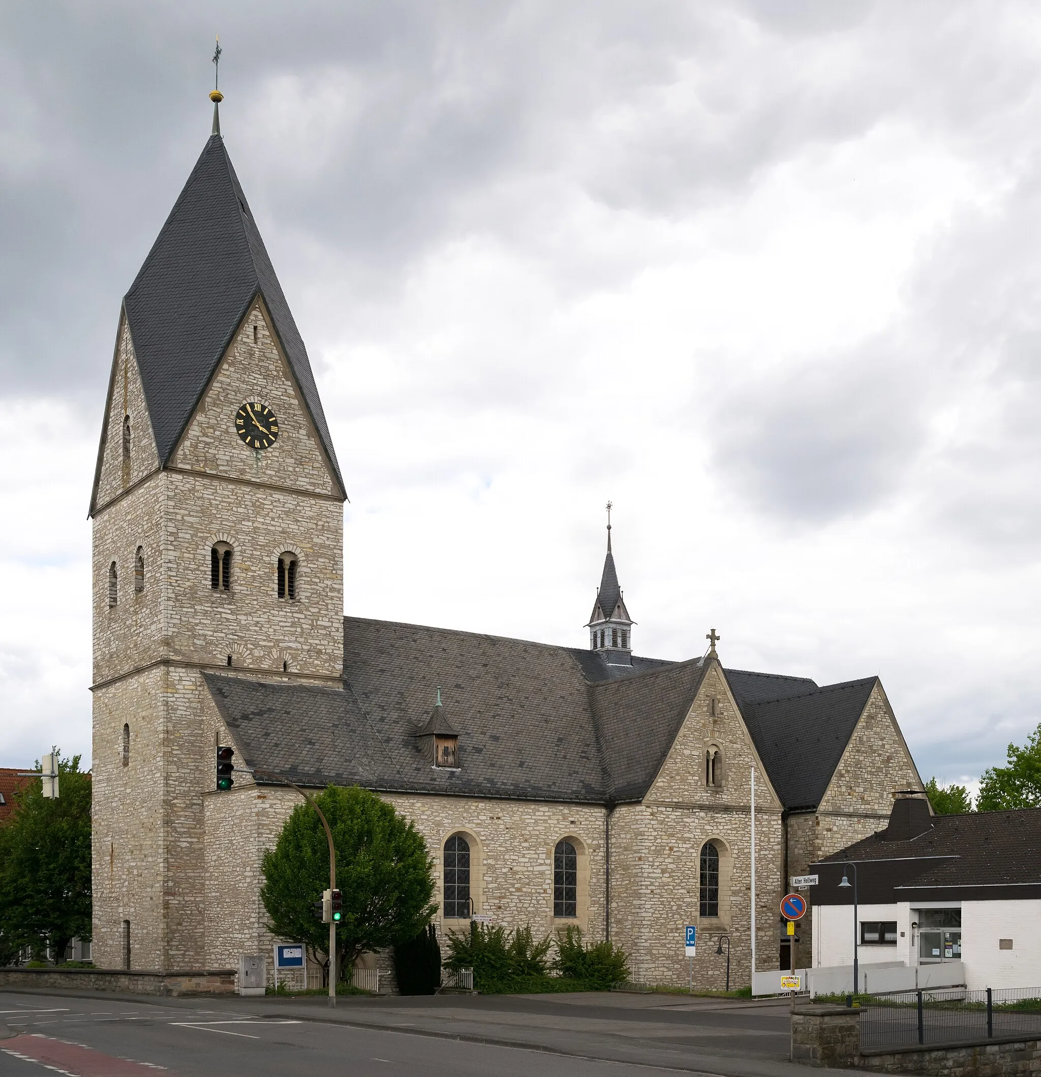 Photo showing: Katholische Kirche St. Johann Baptist in Paderborn-Wewer