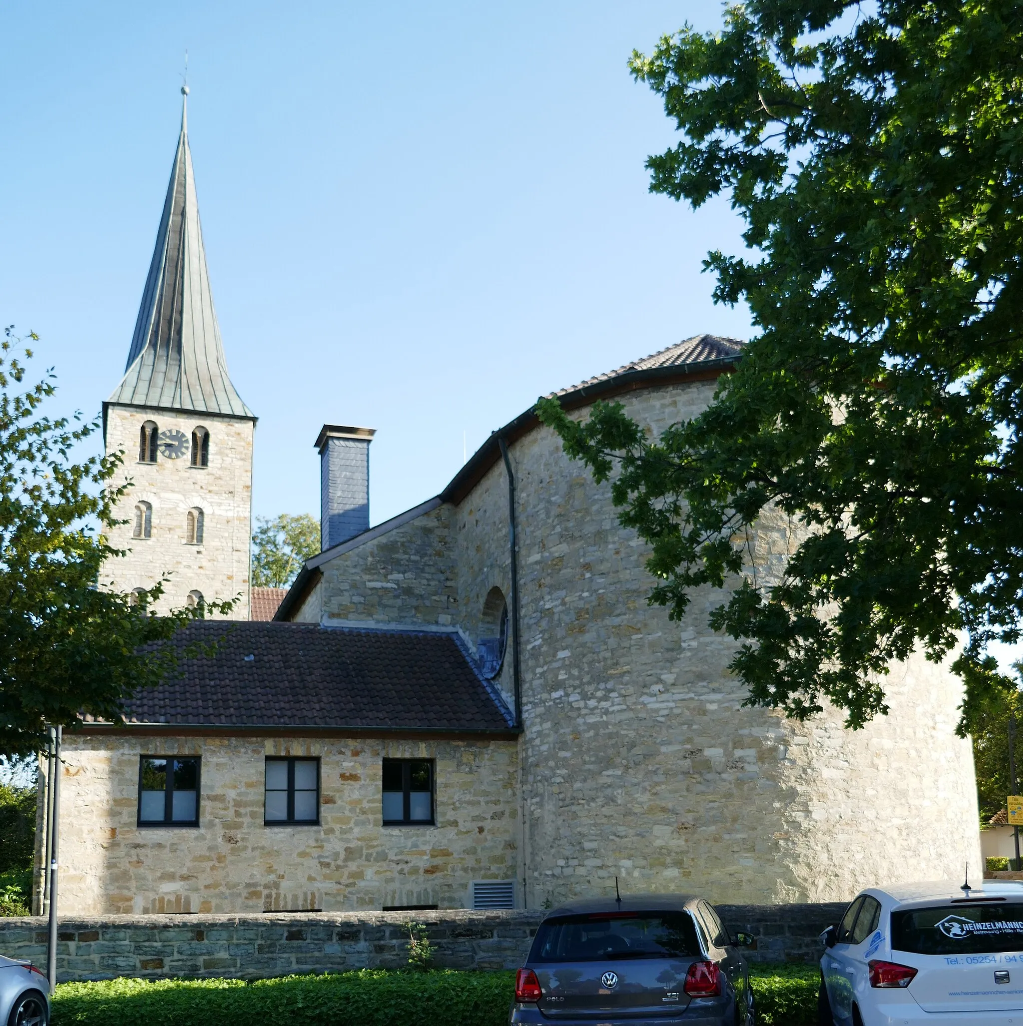 Photo showing: St. Georg Oberntudorf