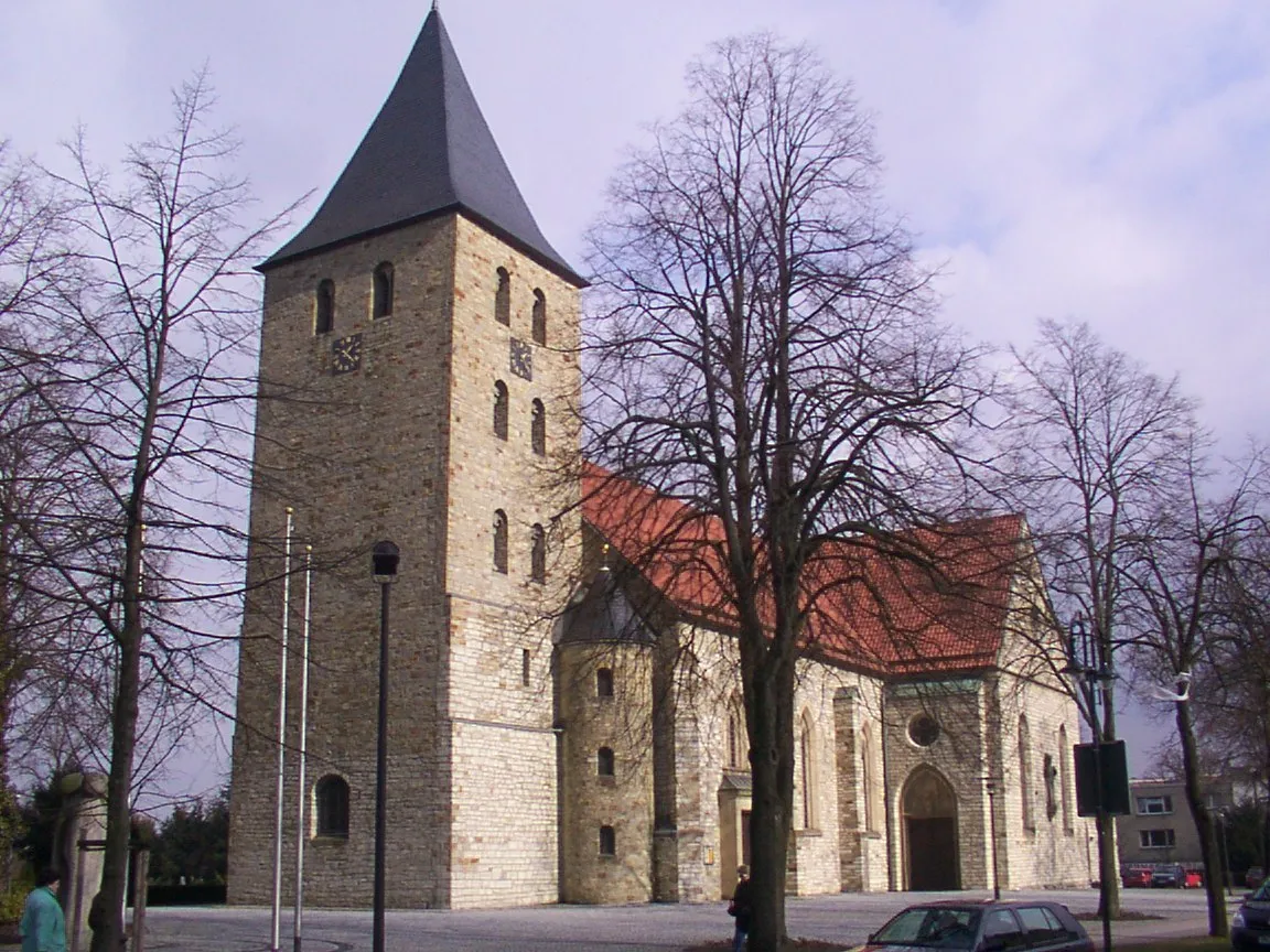 Photo showing: Paderborn: Katholische Kirche Sankt Dionysius in Elsen