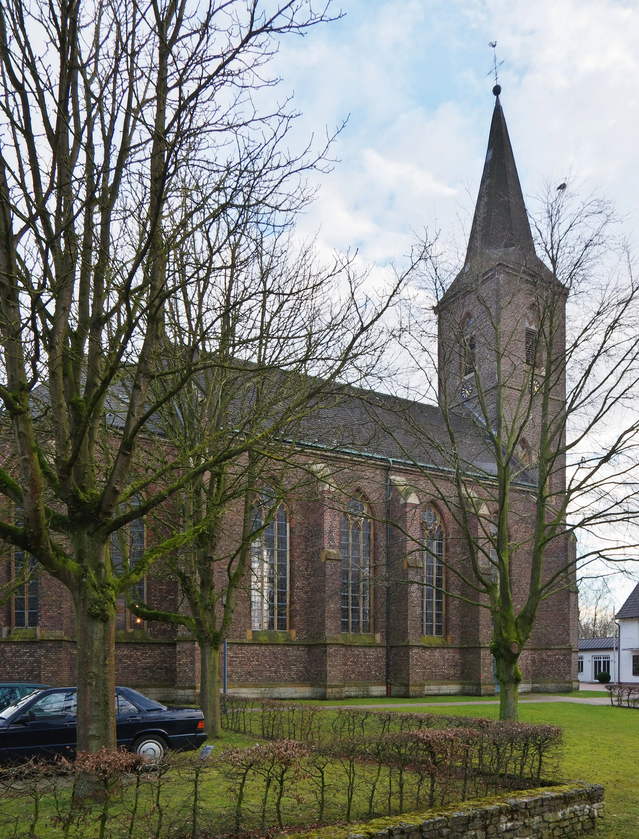 Photo showing: St Vitus in Sünnighausen.