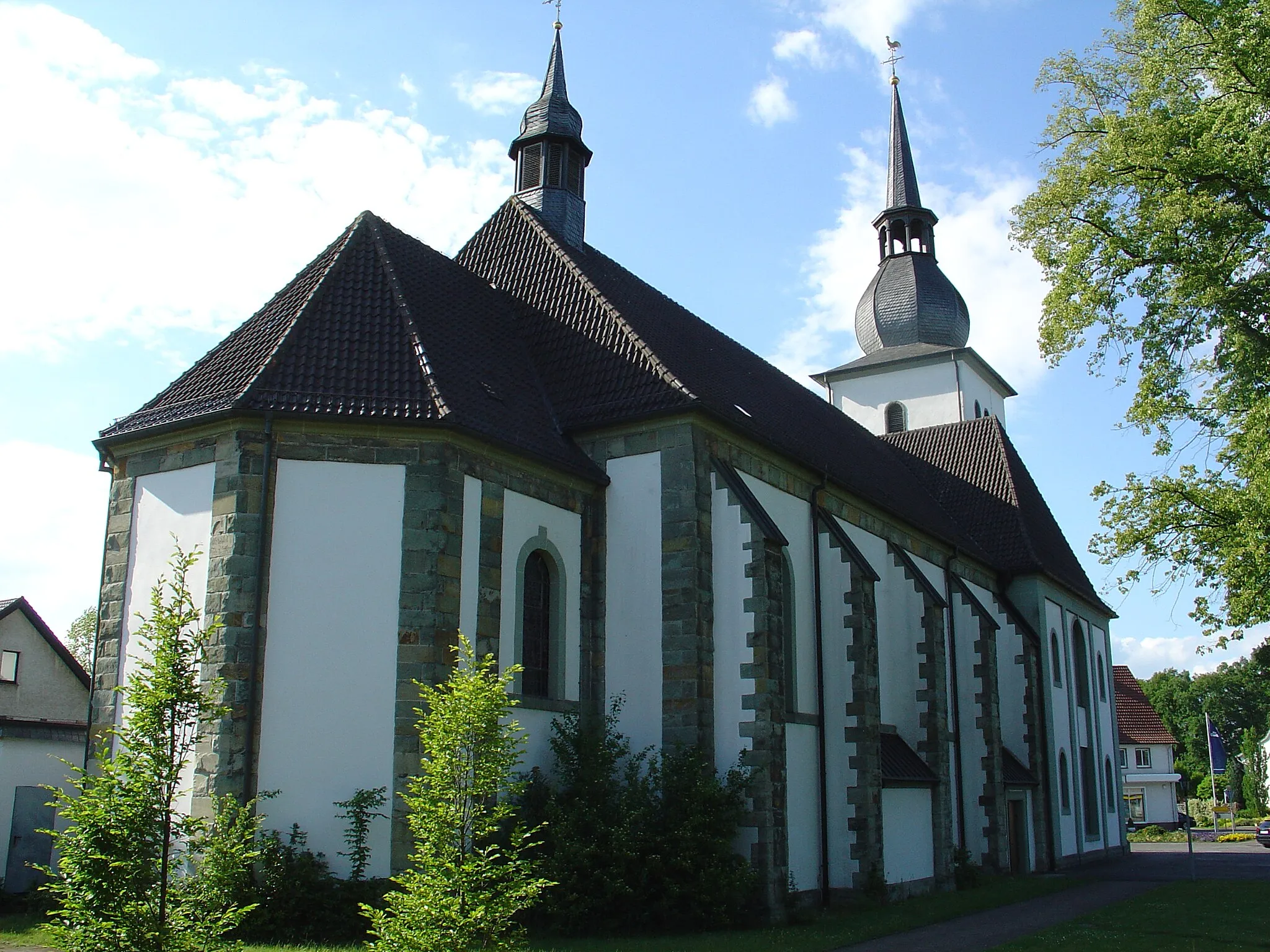 Photo showing: St. Laurentius in Rietberg-Westerwiehe, katholische Pfarrkirche
