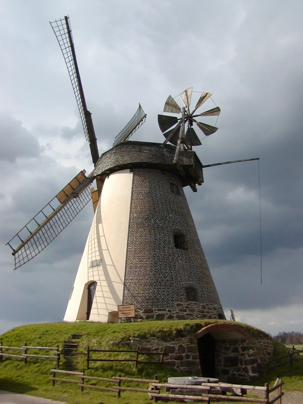 Photo showing: Windmühle Sühemmern
Sonstiges: ...