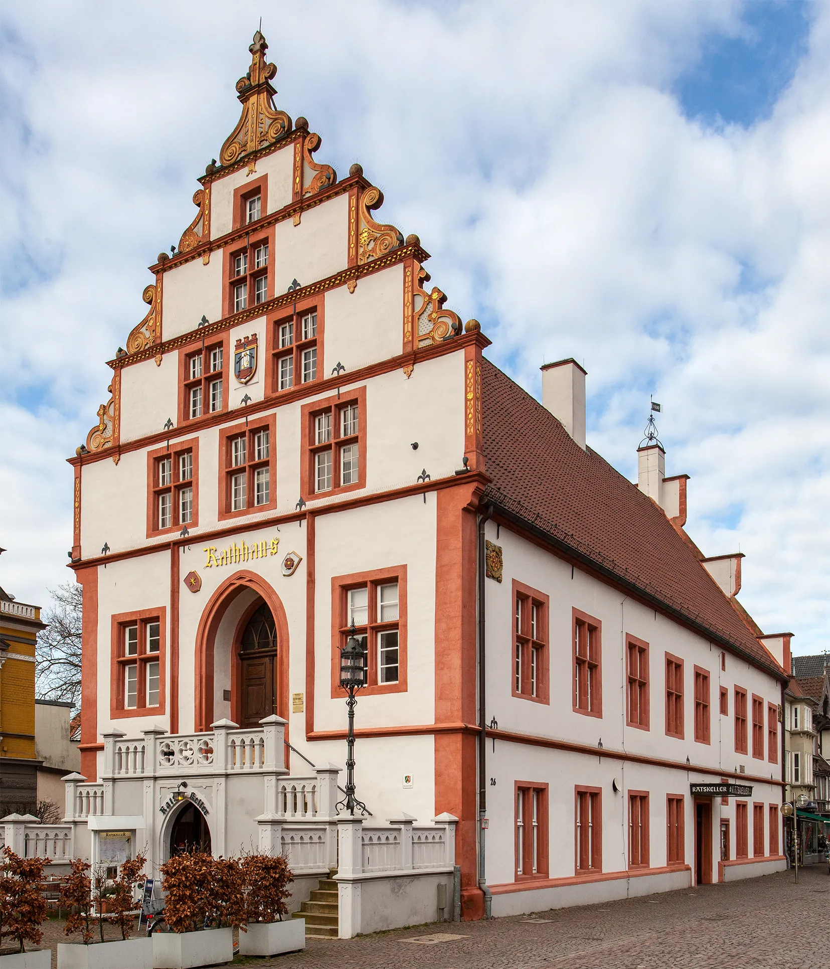 Photo showing: Historic town hall in Bad Salzuflen, Lippe District, North Rhine-Westphalia, Germany.