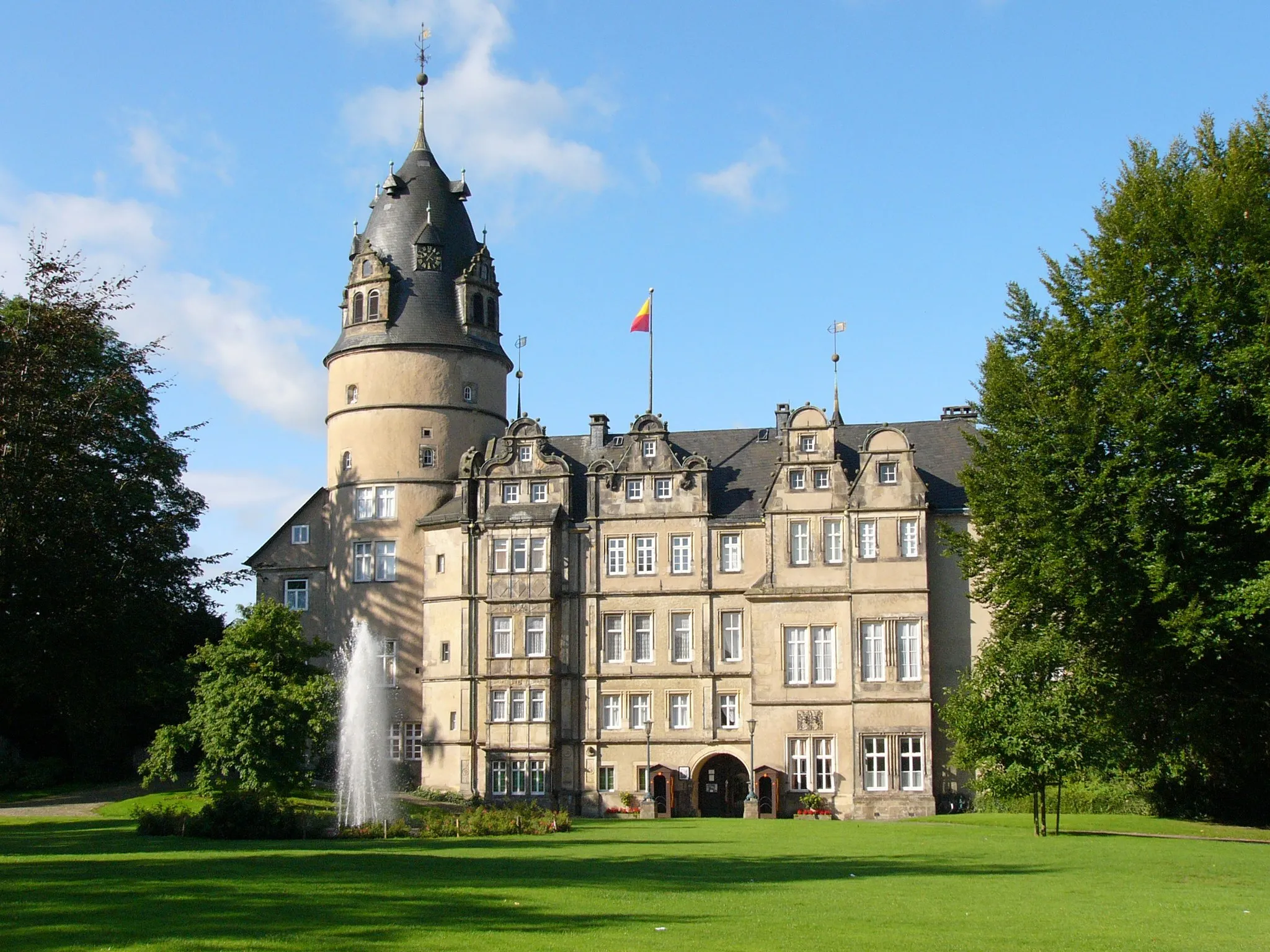Photo showing: Detmold castle  in Detmold, district of Lippe, North Rhine-Westphalia, Germany.