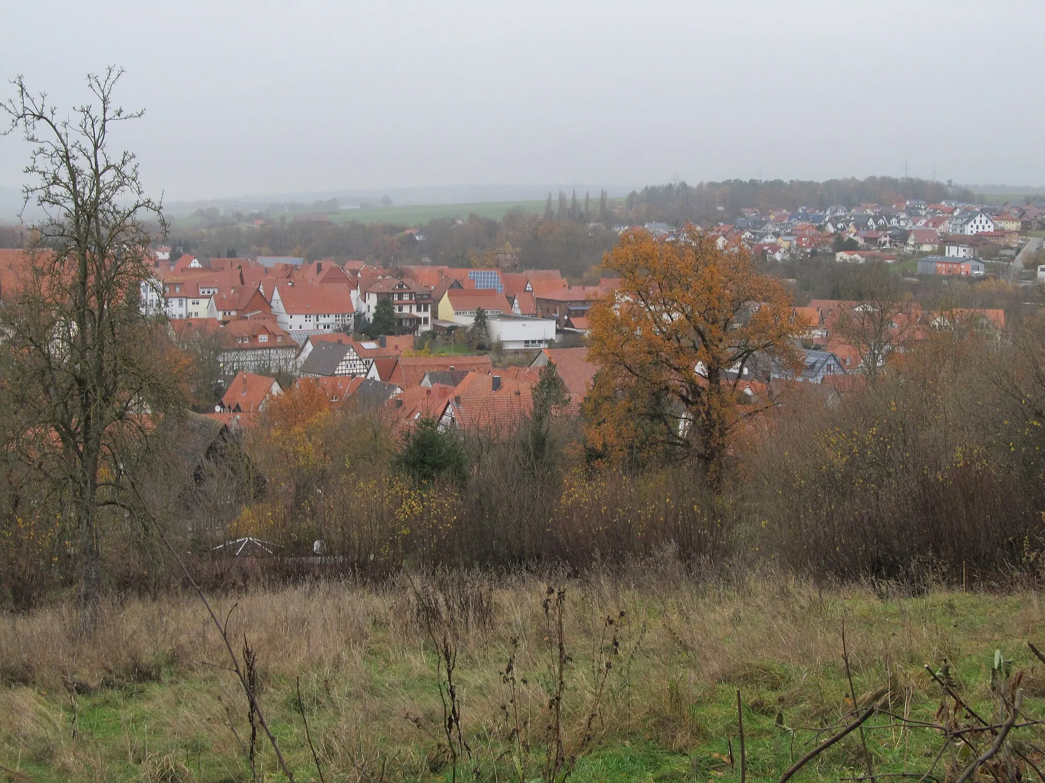Photo showing: Blick vom Burgberg von Grebenstein auf die Unterstadt