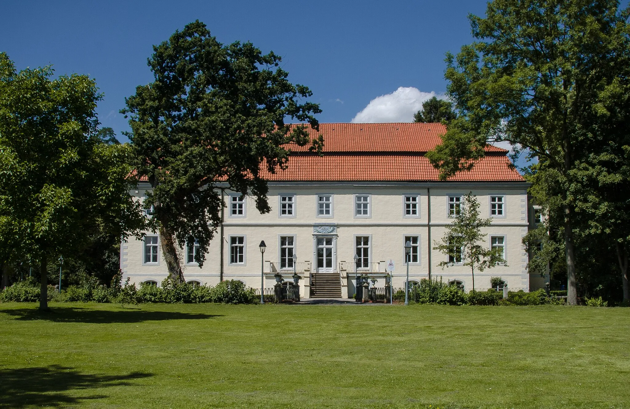 Photo showing: Wasserschloss Ovelgönne - Rückseite