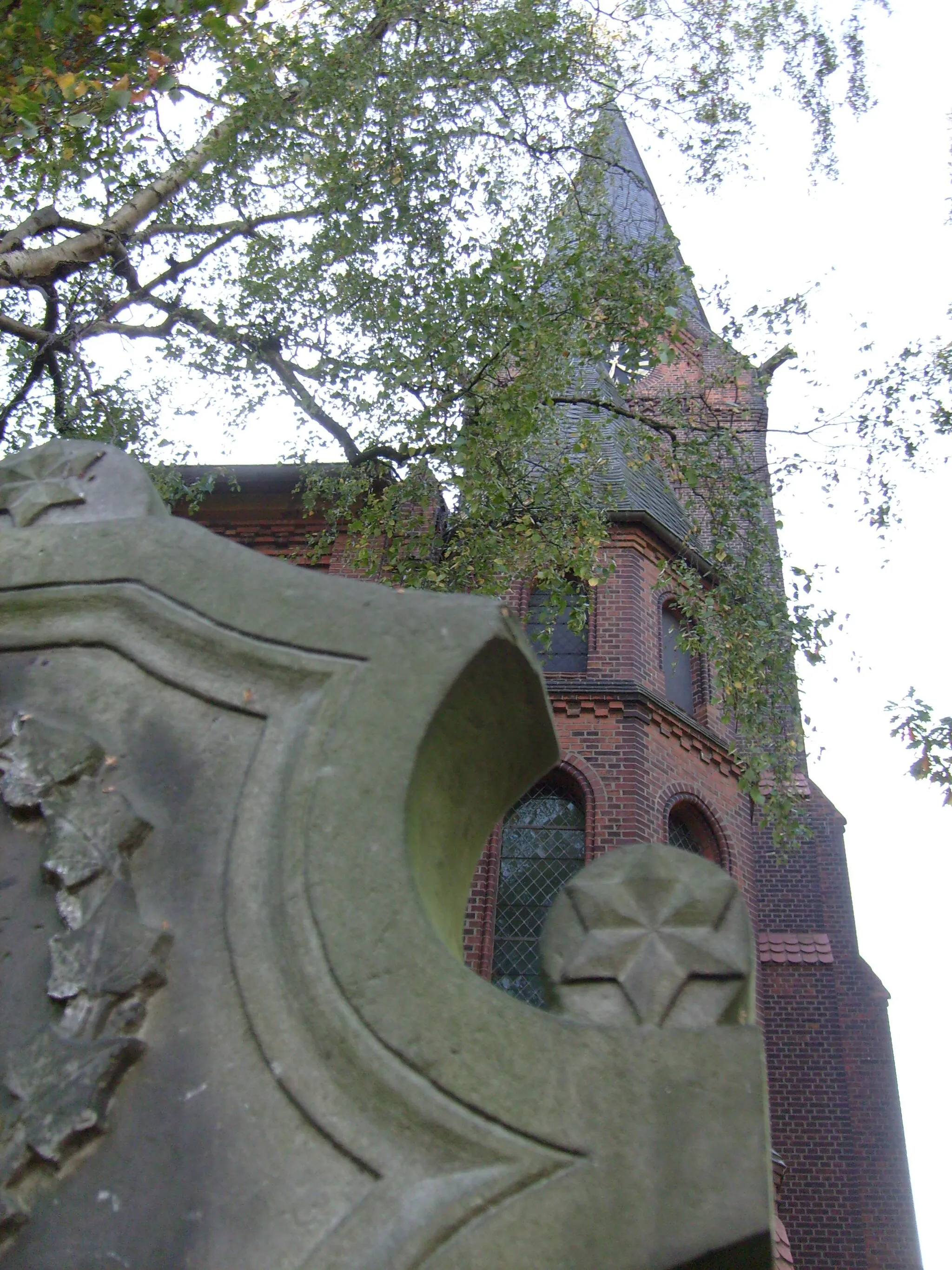 Photo showing: Evangelische Martin-Luther-Kirche Löhne Ort