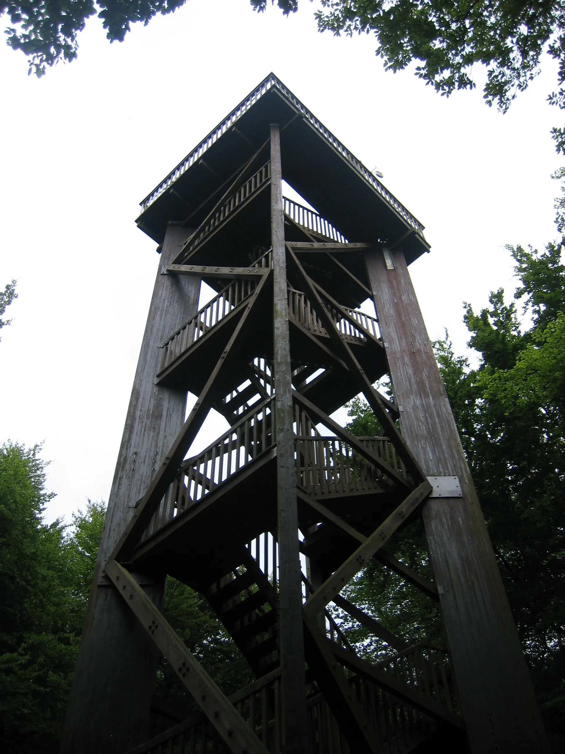 Photo showing: Wiehenturm watch tower in Preußisch Oldendorf, District of Minden-Lübbecke, North Rhine-Westphalia, Germany.