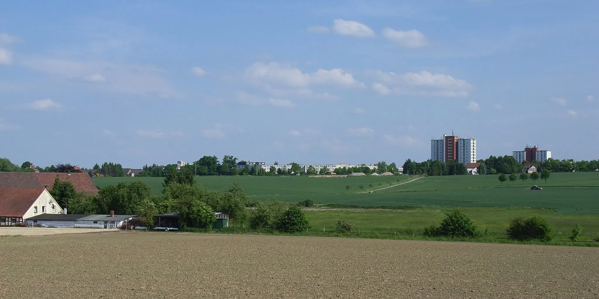 Photo showing: Bielefeld, Deutschland: Blick auf den Stadtteil Milse von Nordosten.