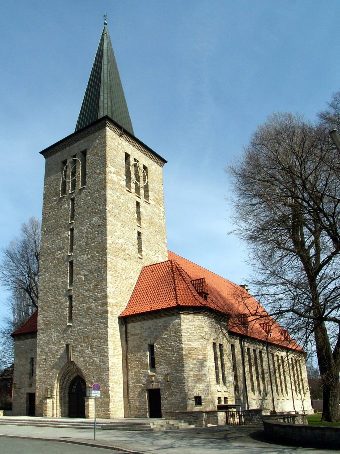 Photo showing: ev. Pauluskirche in Osnabrück, Stadtteil Schinkel, Ansicht von Südwesten