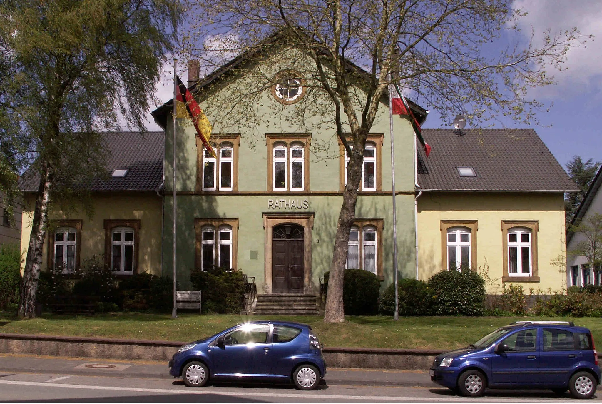 Photo showing: City Hall Kalletal Hohenhausen in the district, East side, old building.