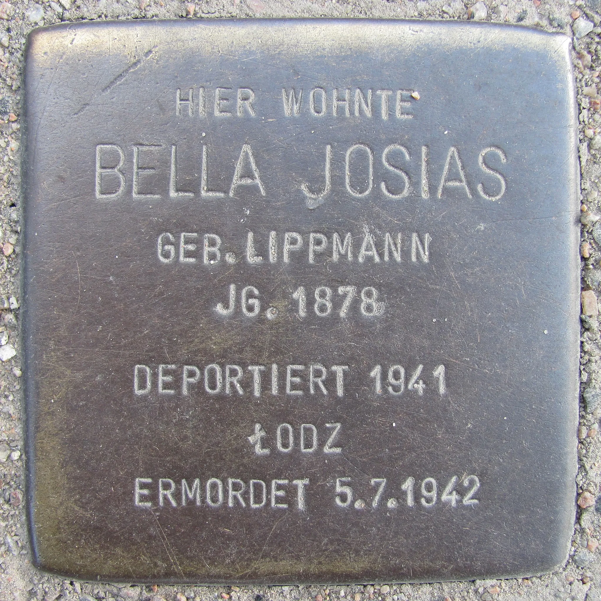 Photo showing: Stolperstein für Bella Josias vor dem Haus Brunsberg 9