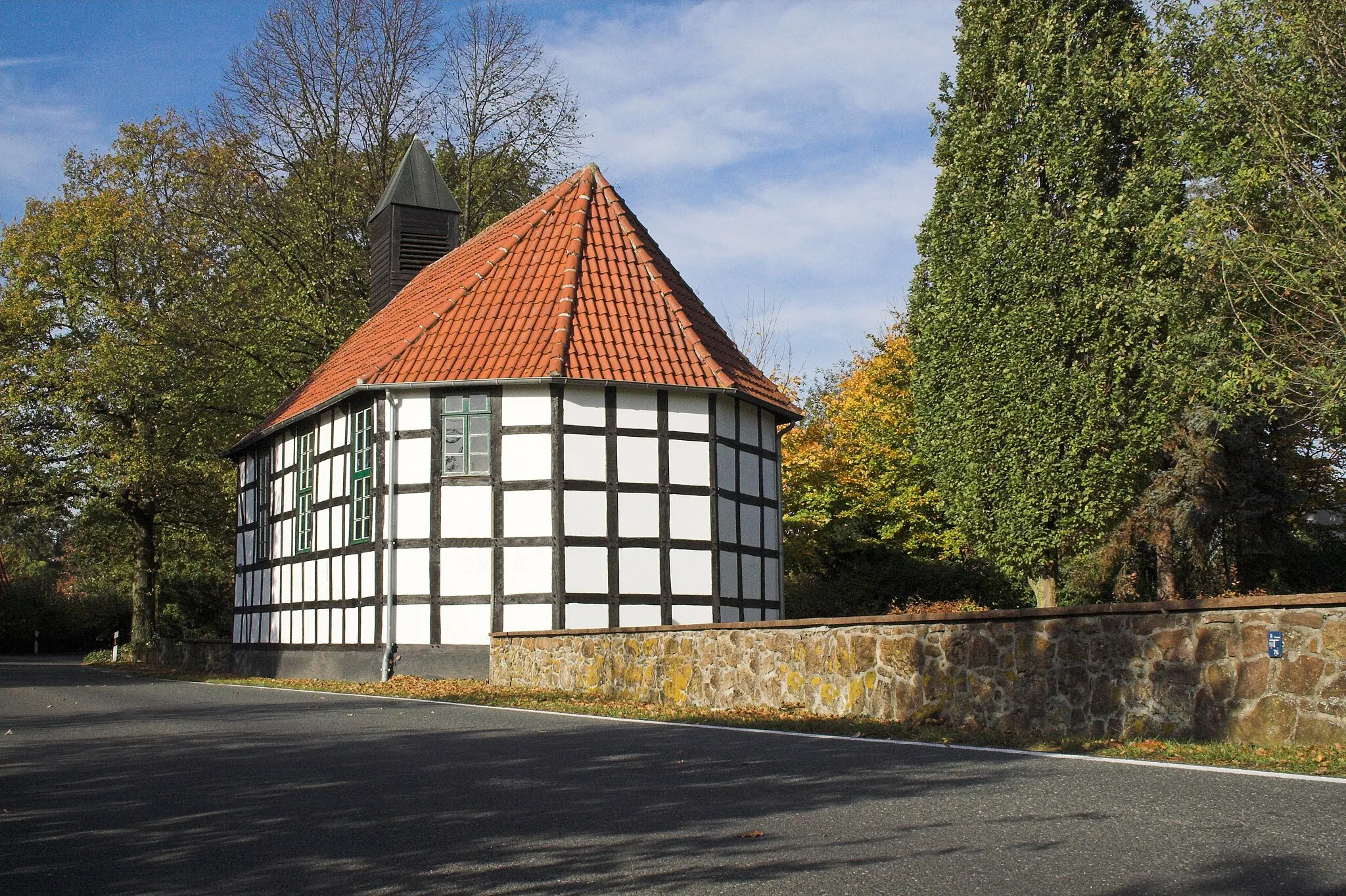 Photo showing: Alte Klus (Kapelle in Frotheim)