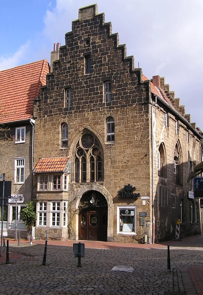 Photo showing: Die Alte Münze in Minden, Nordrhein-Westfalen. Das wohl kaum als Münze gedient habende Gebäude ist das älteste Steinhaus (nicht Kirche, Burg etc.) Westfalens.