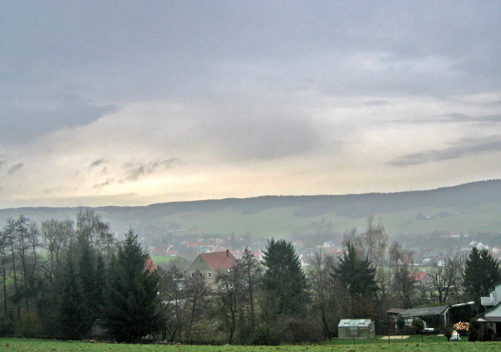 Photo showing: Preußisch Oldendorf-Börninghausen in the Eggetal valley in Wiehengebirge, Germany
