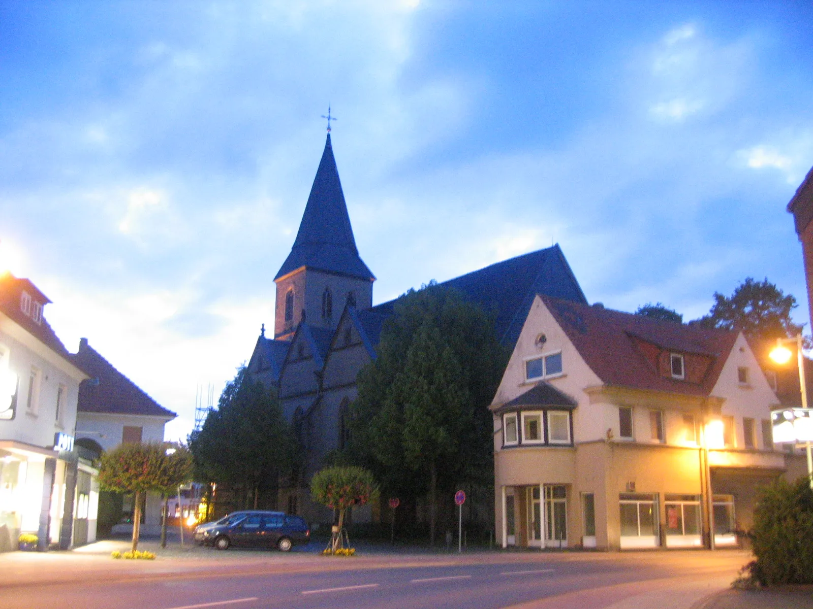 Photo showing: St. Dionysisus church in Preußisch Oldendorf, District of Minden-Lübbecke, North Rhine-Westphalia, Germany.