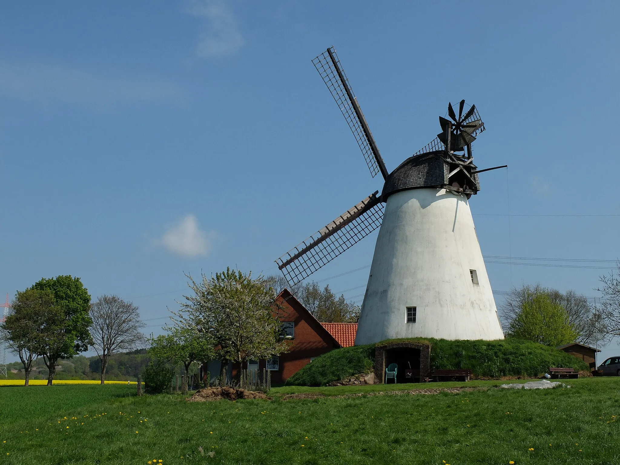 Photo showing: tower windmill Struckhof; located in Schnathorst, North Rhine-Westphalia, Germany); its an heritage building