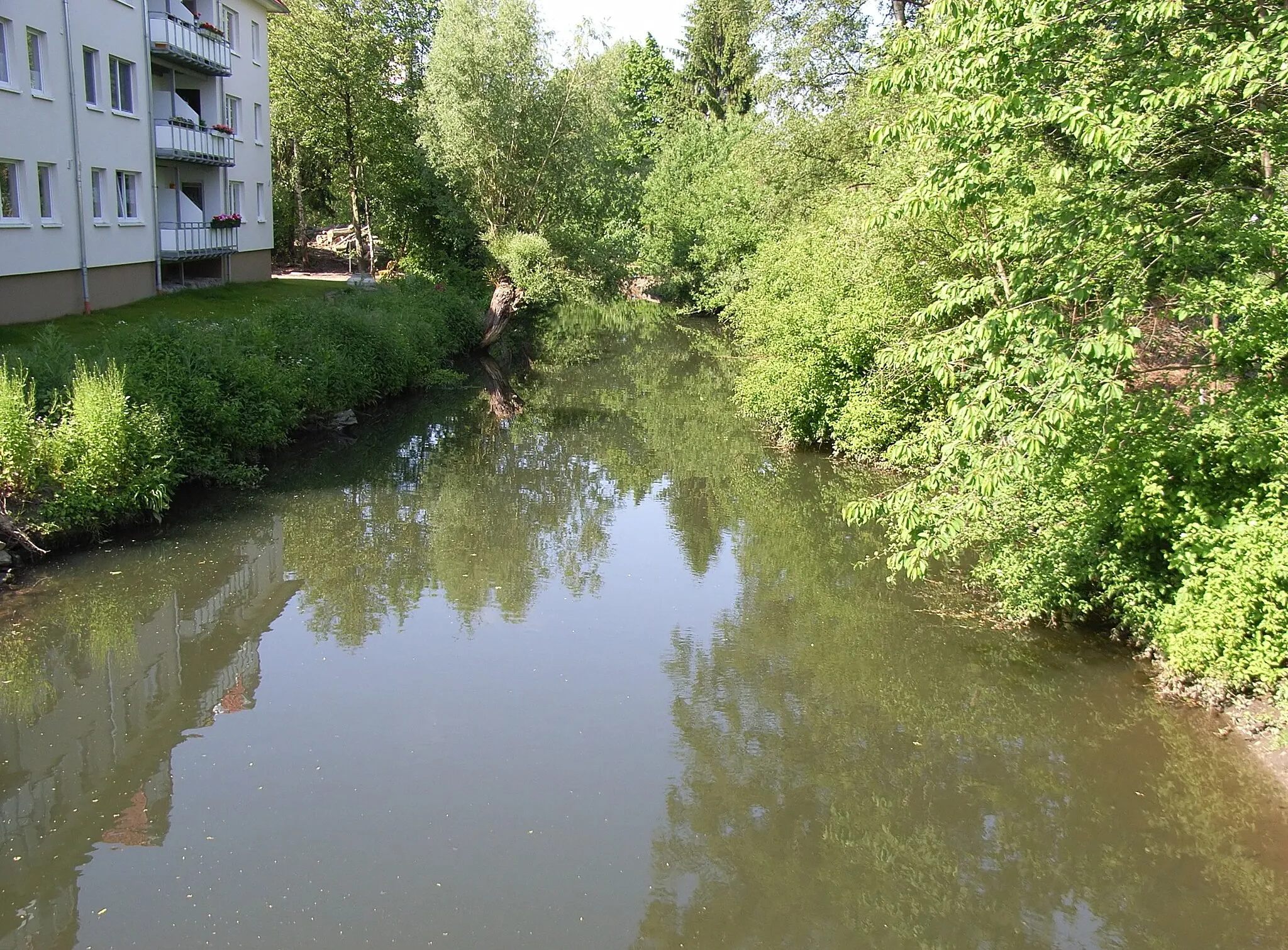 Photo showing: Bielefeld, Deutschland: Der Lutterbach ca. 500 Meter vor dem Zusammenfluss mit dem Johannisbach.