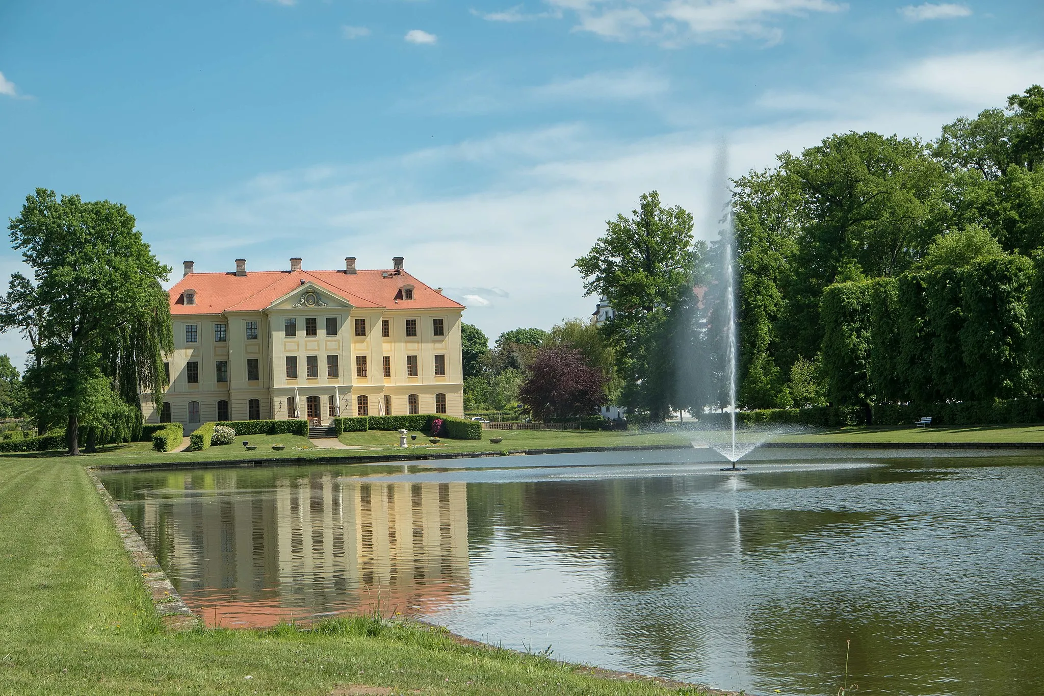 Photo showing: Spiegelteich im Barockgarten Zabeltitz