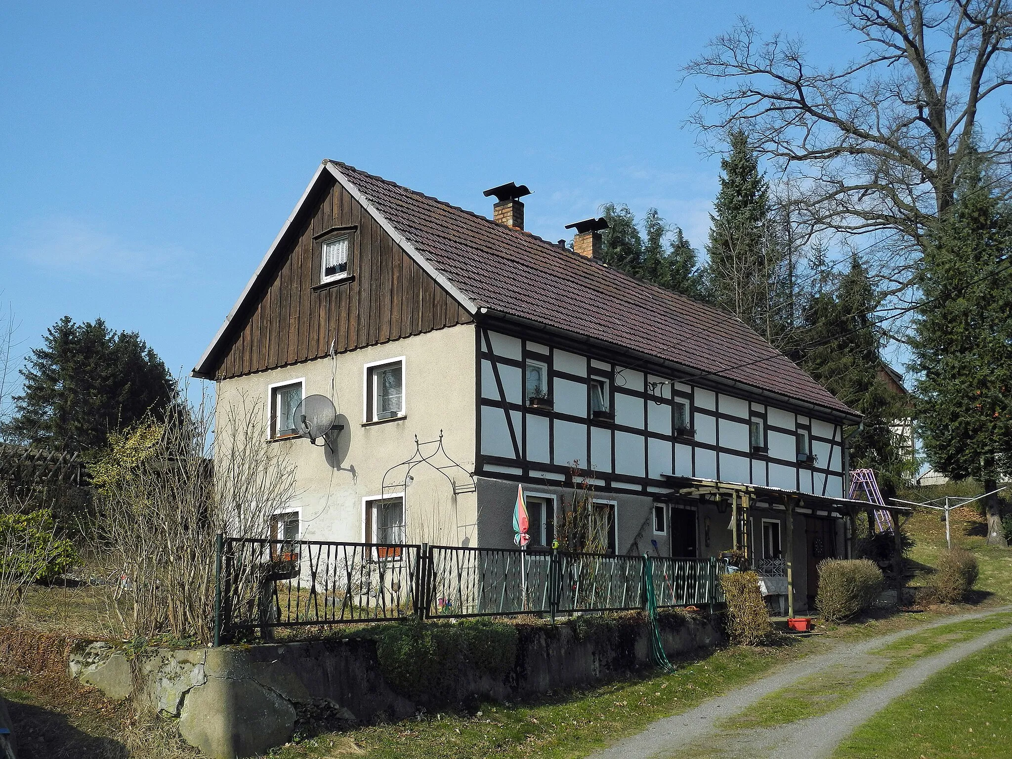 Photo showing: Wohnhaus in Langenwolmsdorf, Am Steinbruch 4