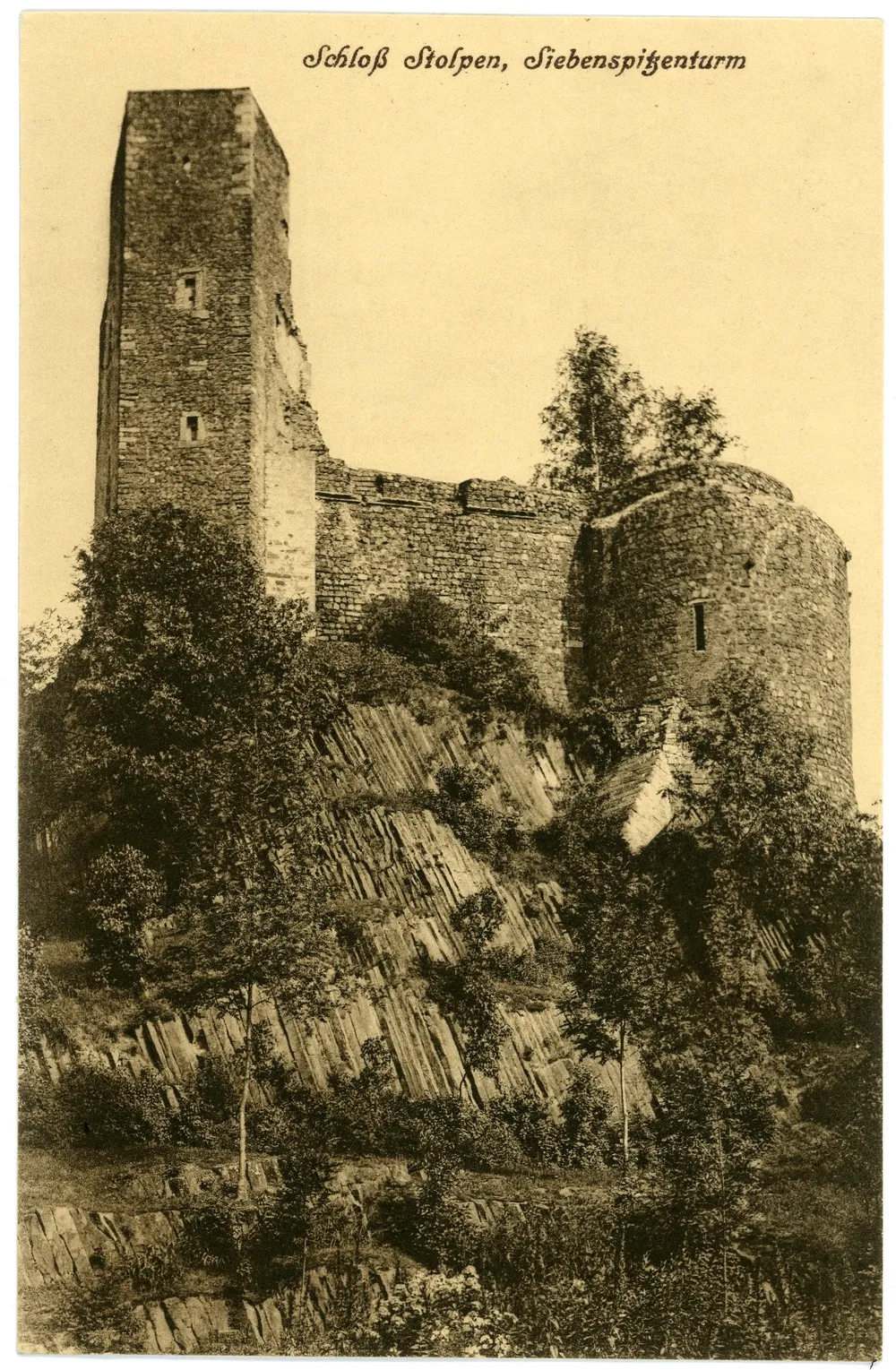 Photo showing: Stolpen; Siebenspitzenturm