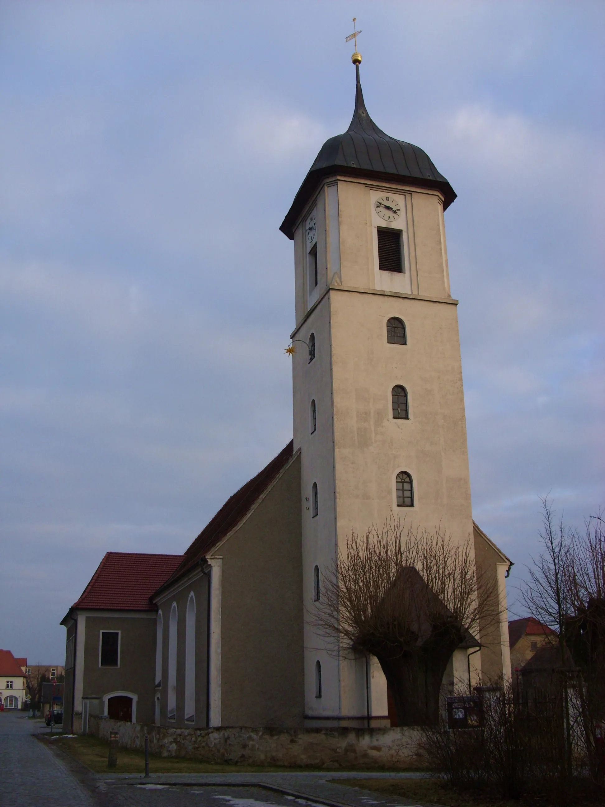 Photo showing: Church in Malschwitz (sorbian Malešecy, Bautzen district).